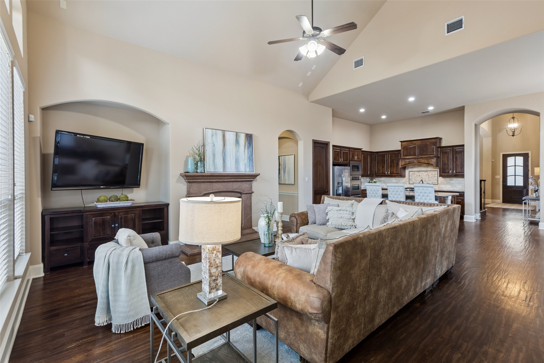 2418 Rosebury Lane