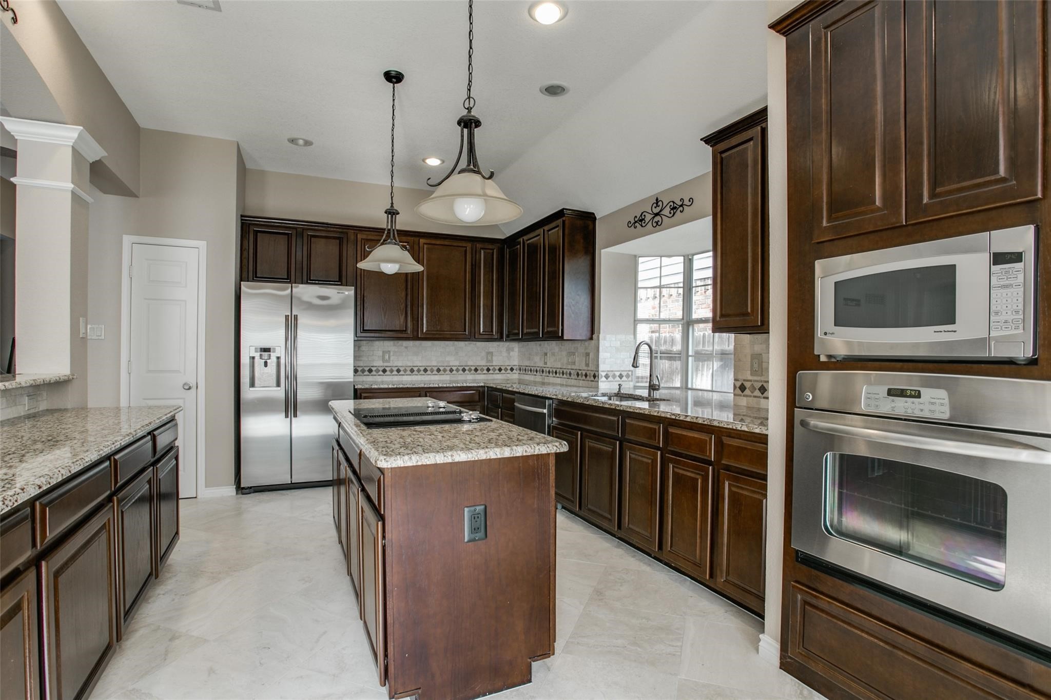 4040 Wellington Lane