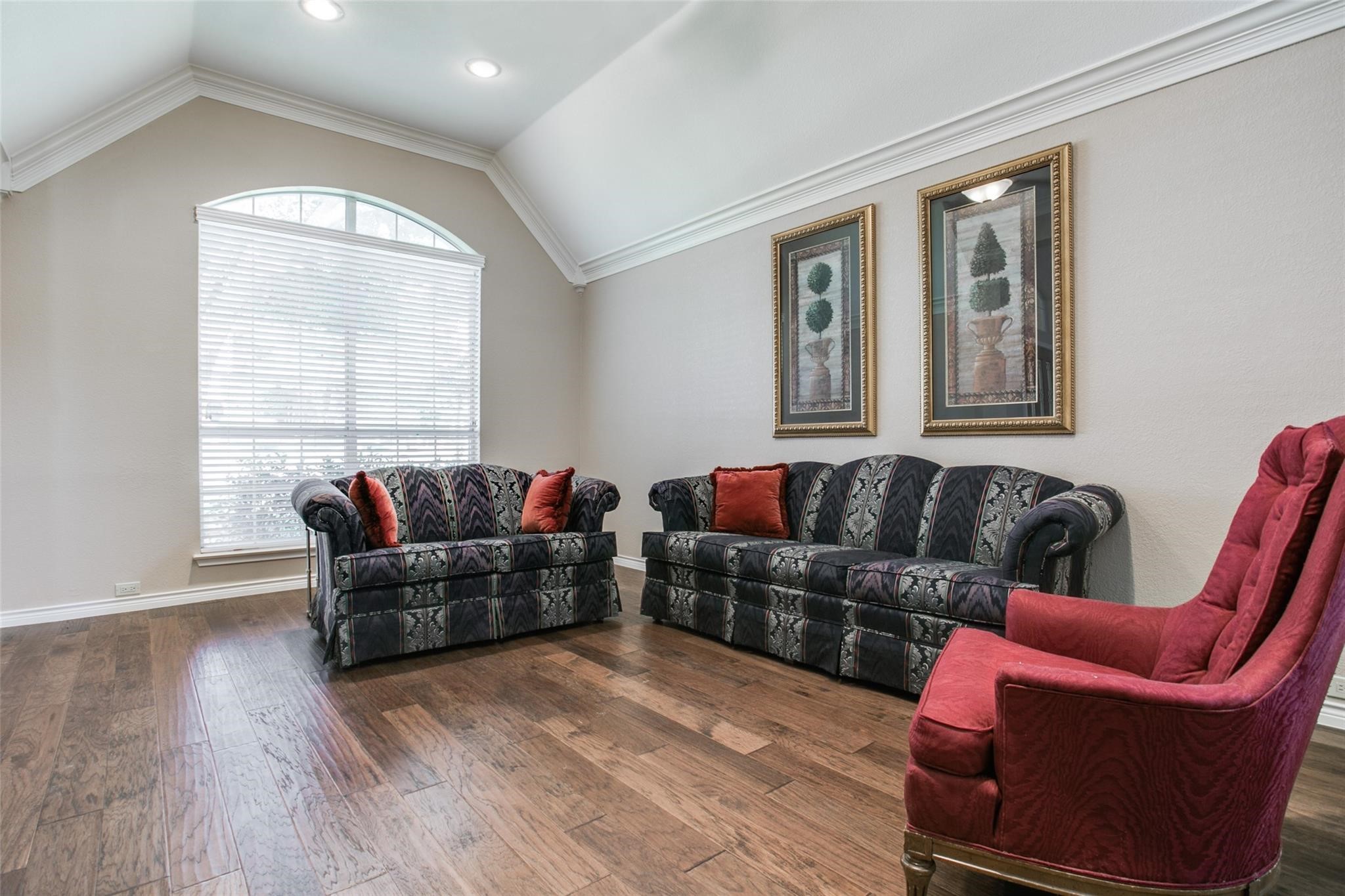 4040 Wellington Lane