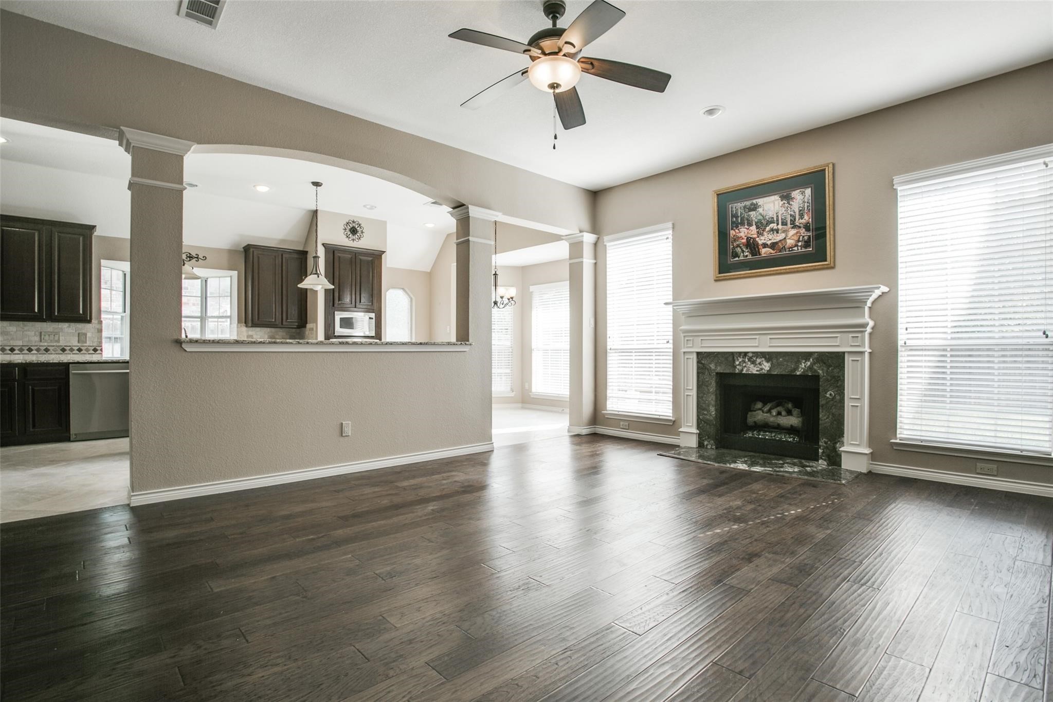4040 Wellington Lane