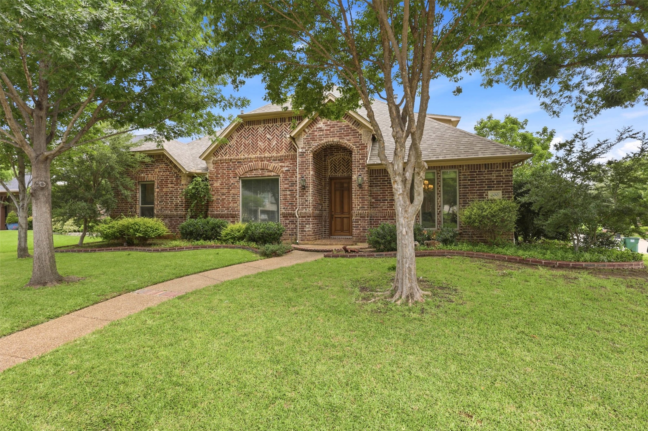 600 Hickory Court