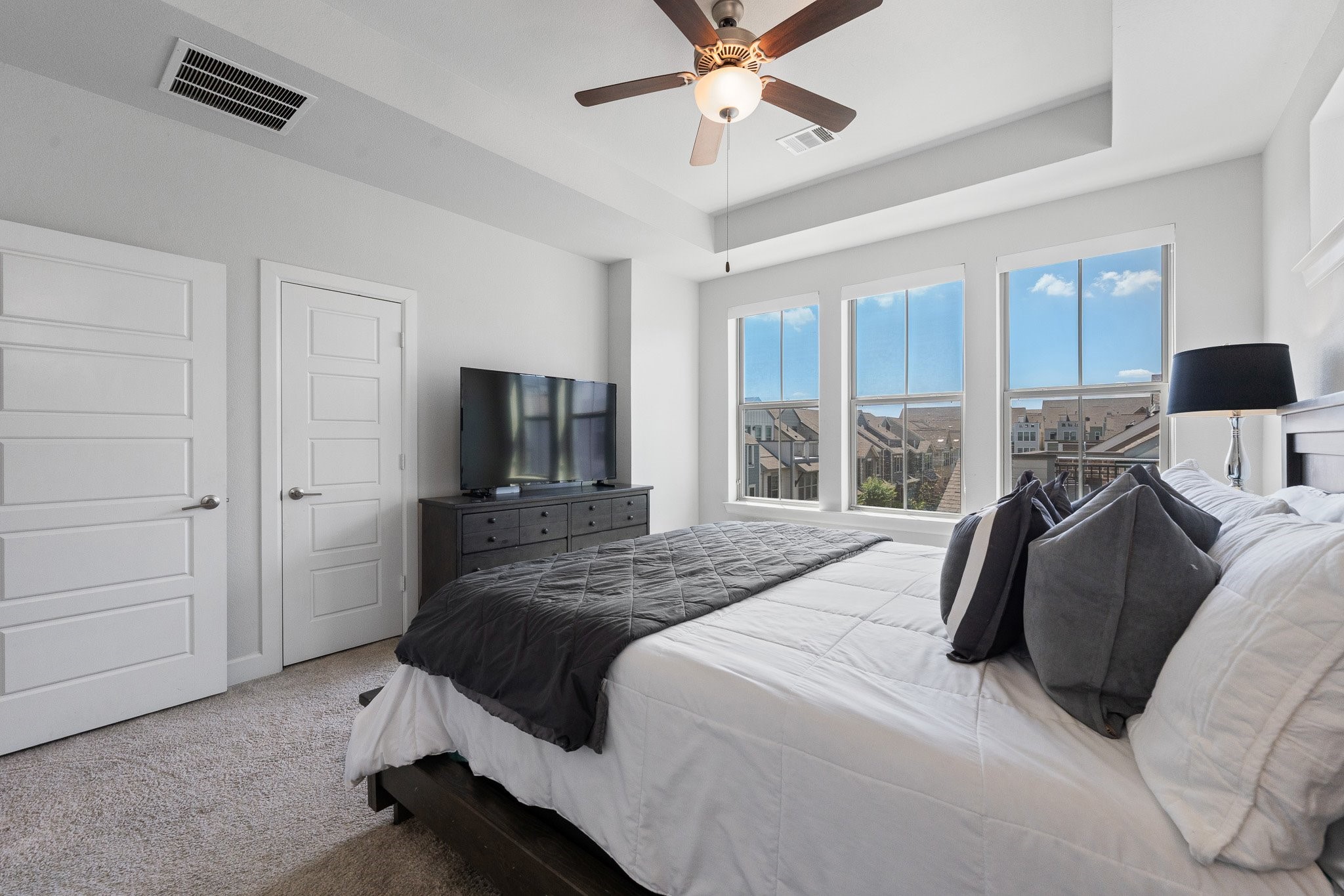 2739 Flowering Peach Lane