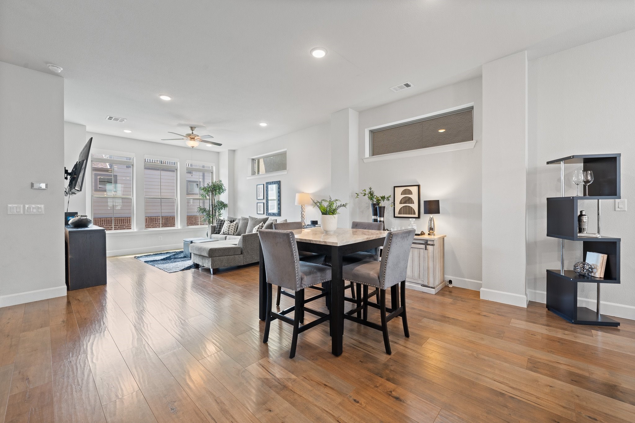 2739 Flowering Peach Lane
