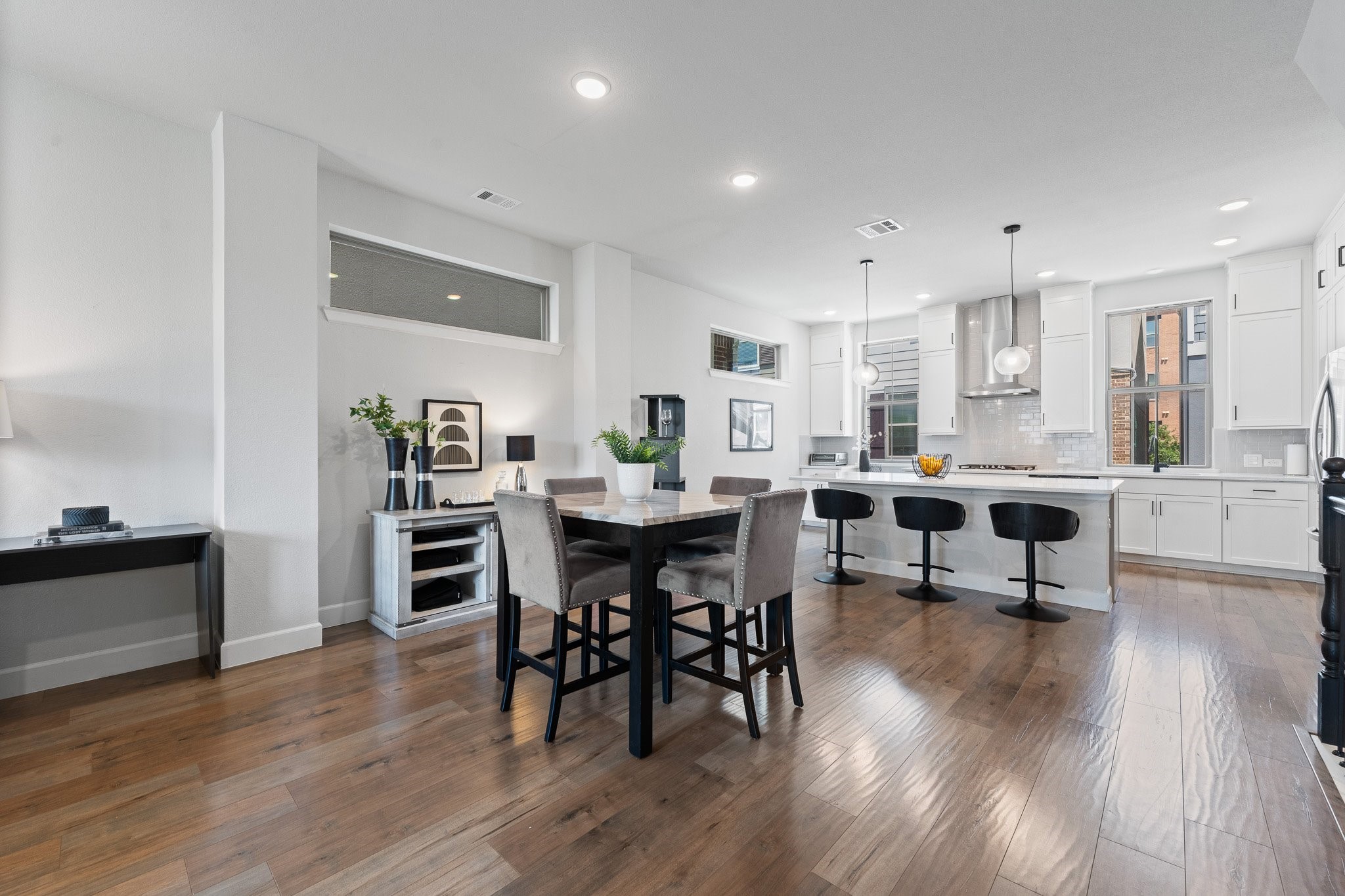 2739 Flowering Peach Lane