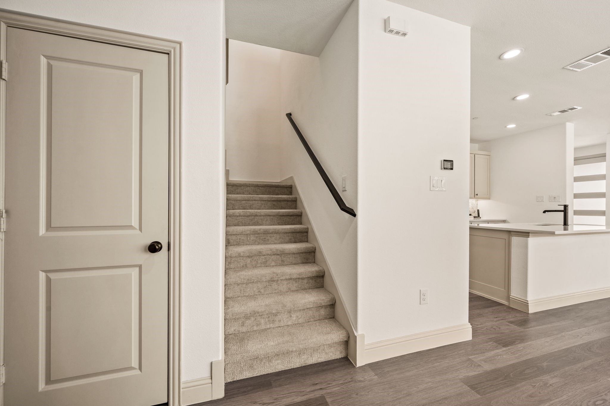 4348 James Street