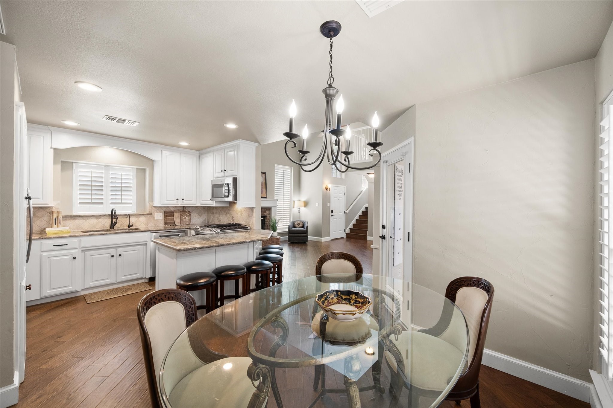 1239 Falcon Trail