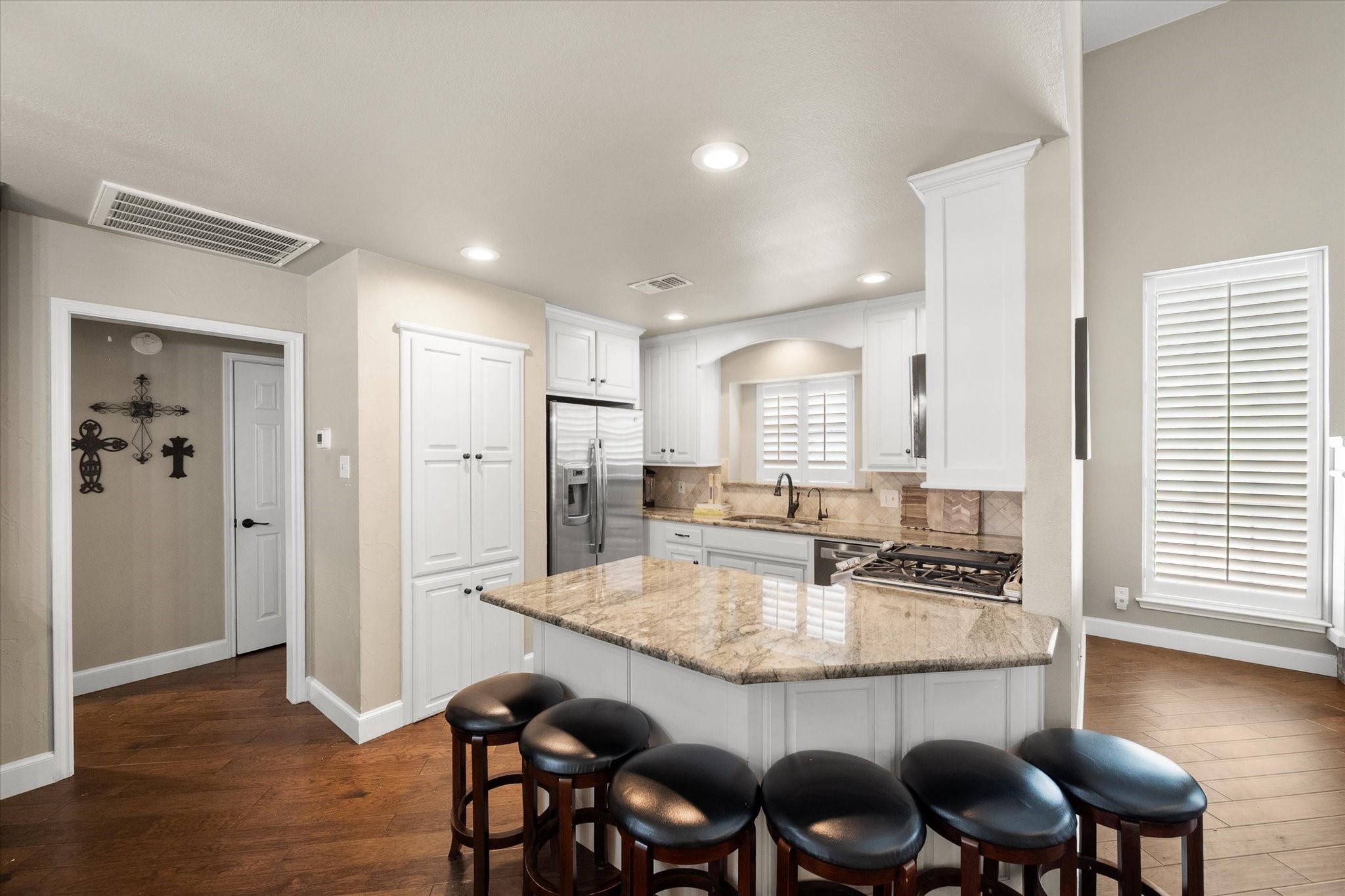 1239 Falcon Trail