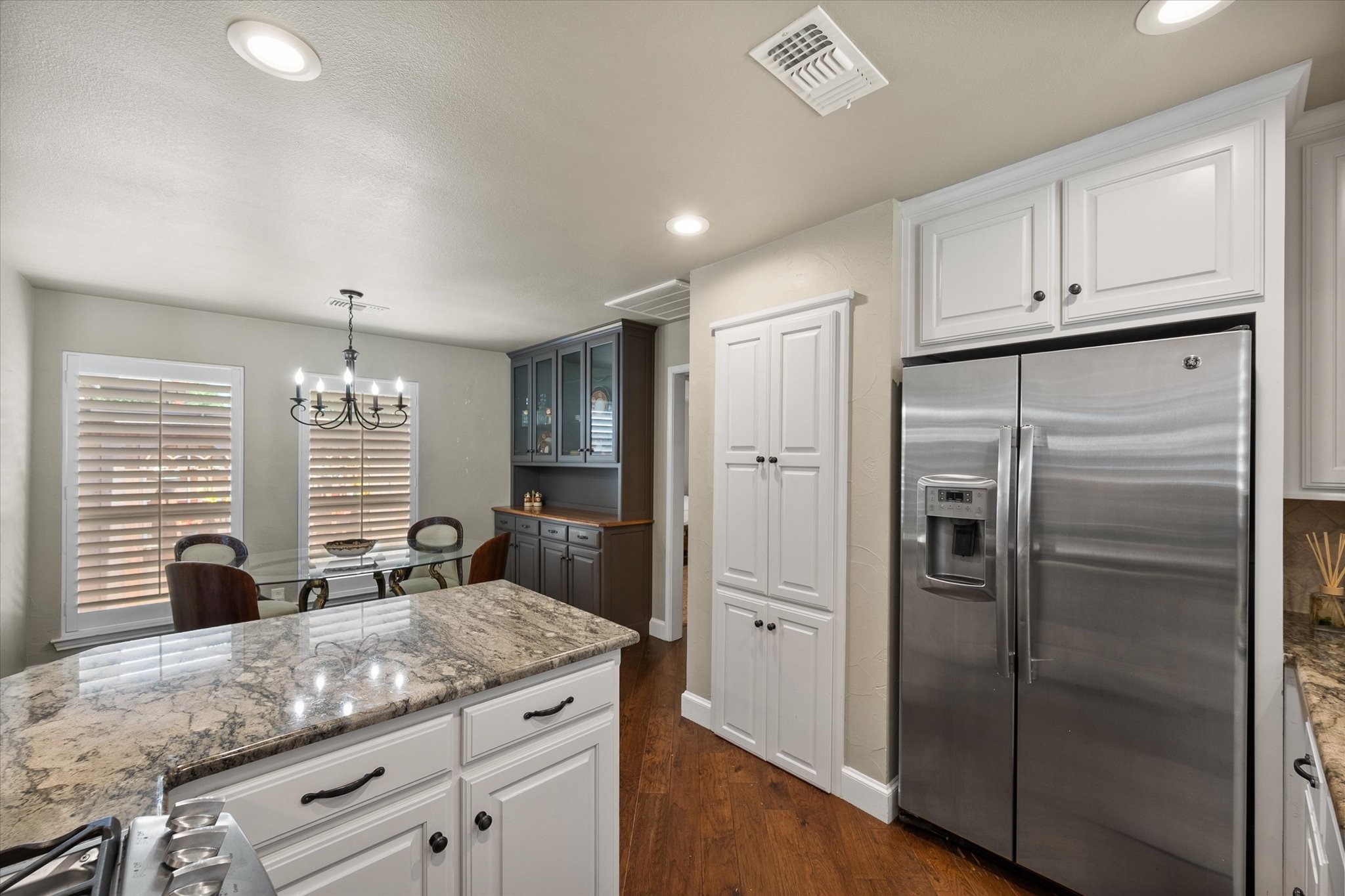 1239 Falcon Trail