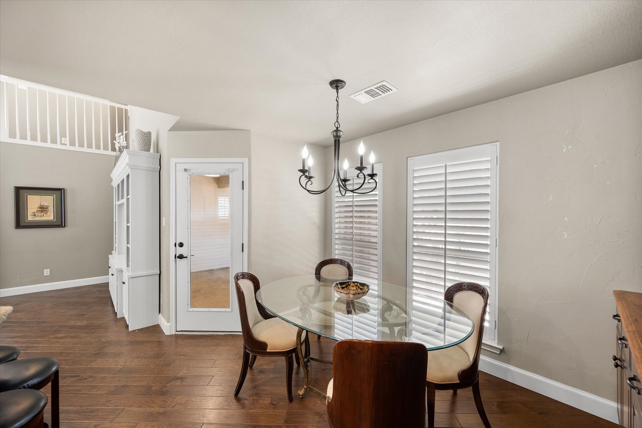 1239 Falcon Trail