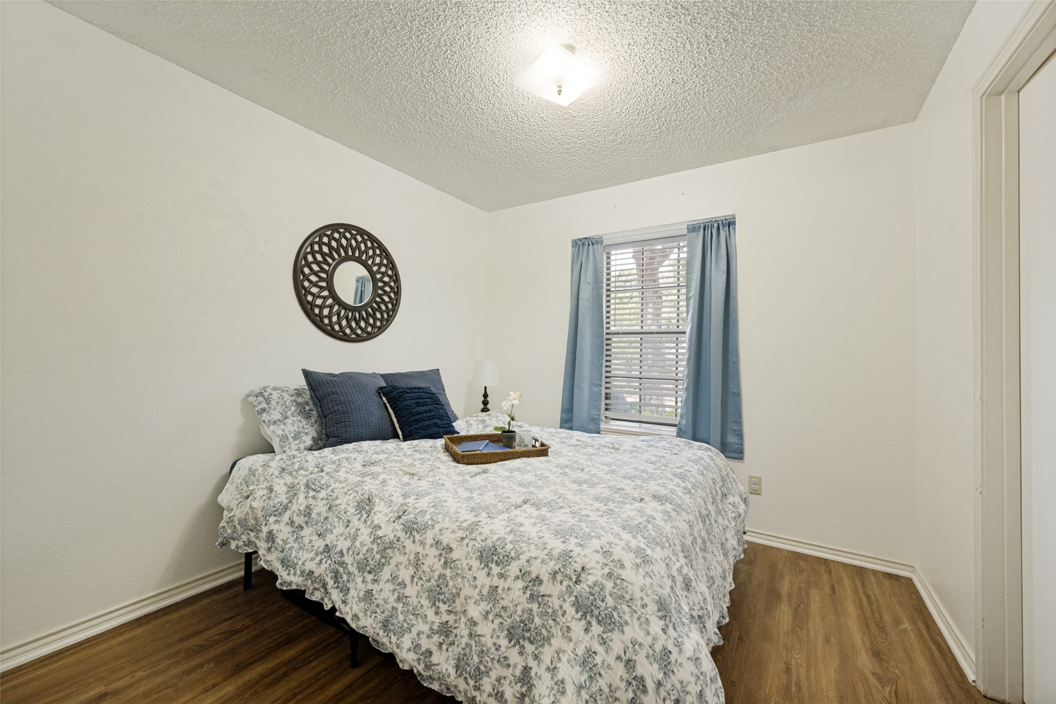 7809 Miracle Lane
