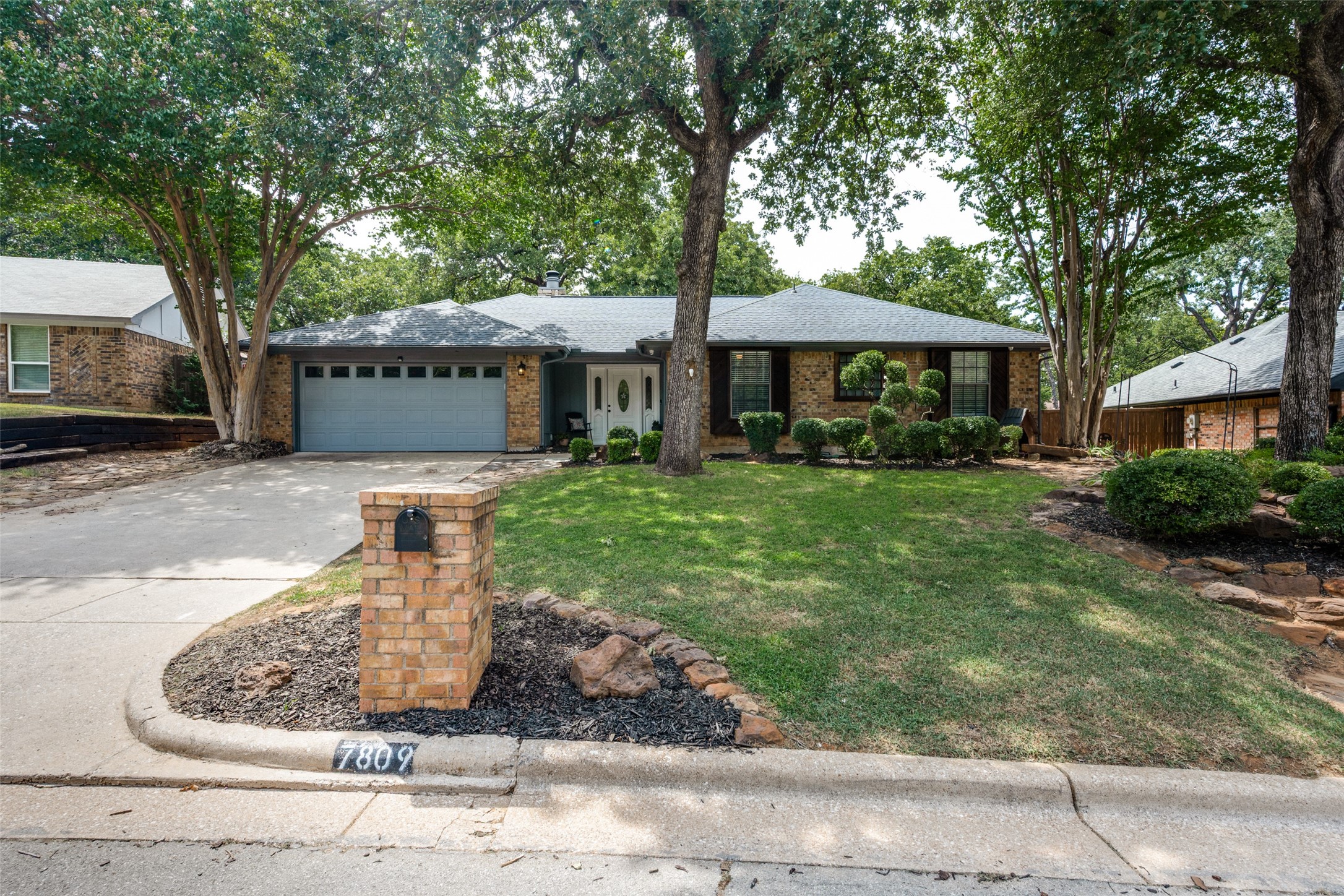 7809 Miracle Lane