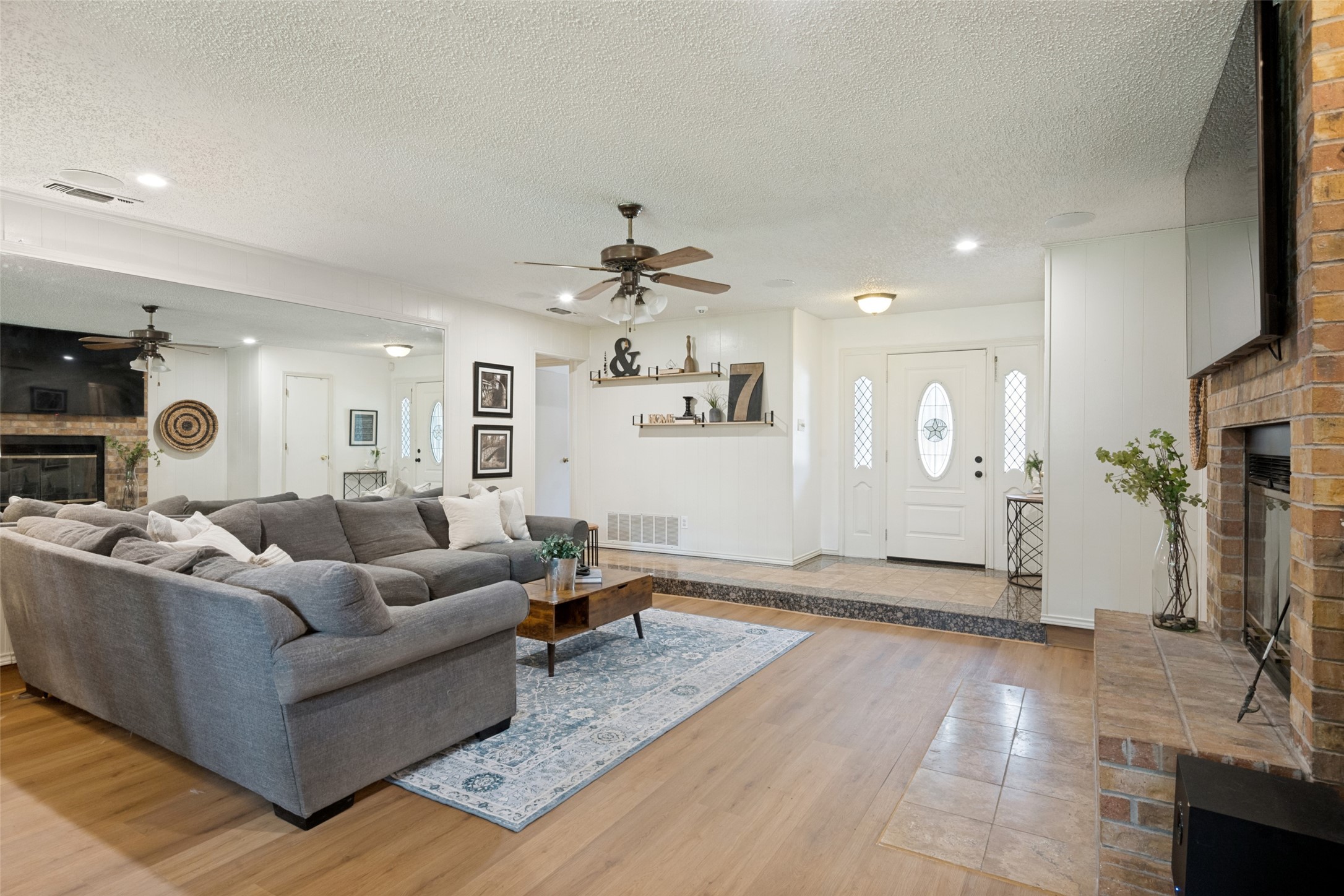 7809 Miracle Lane