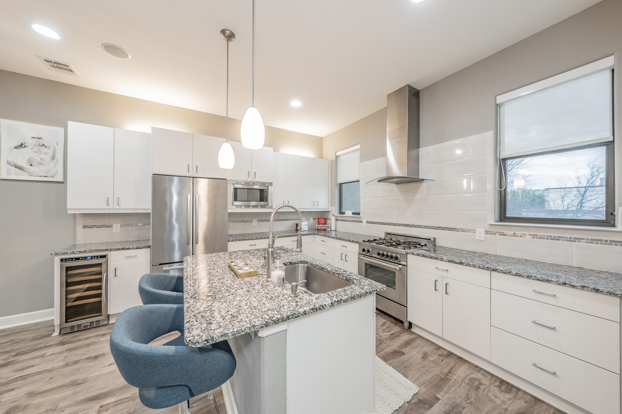 1717 Annex Avenue 302