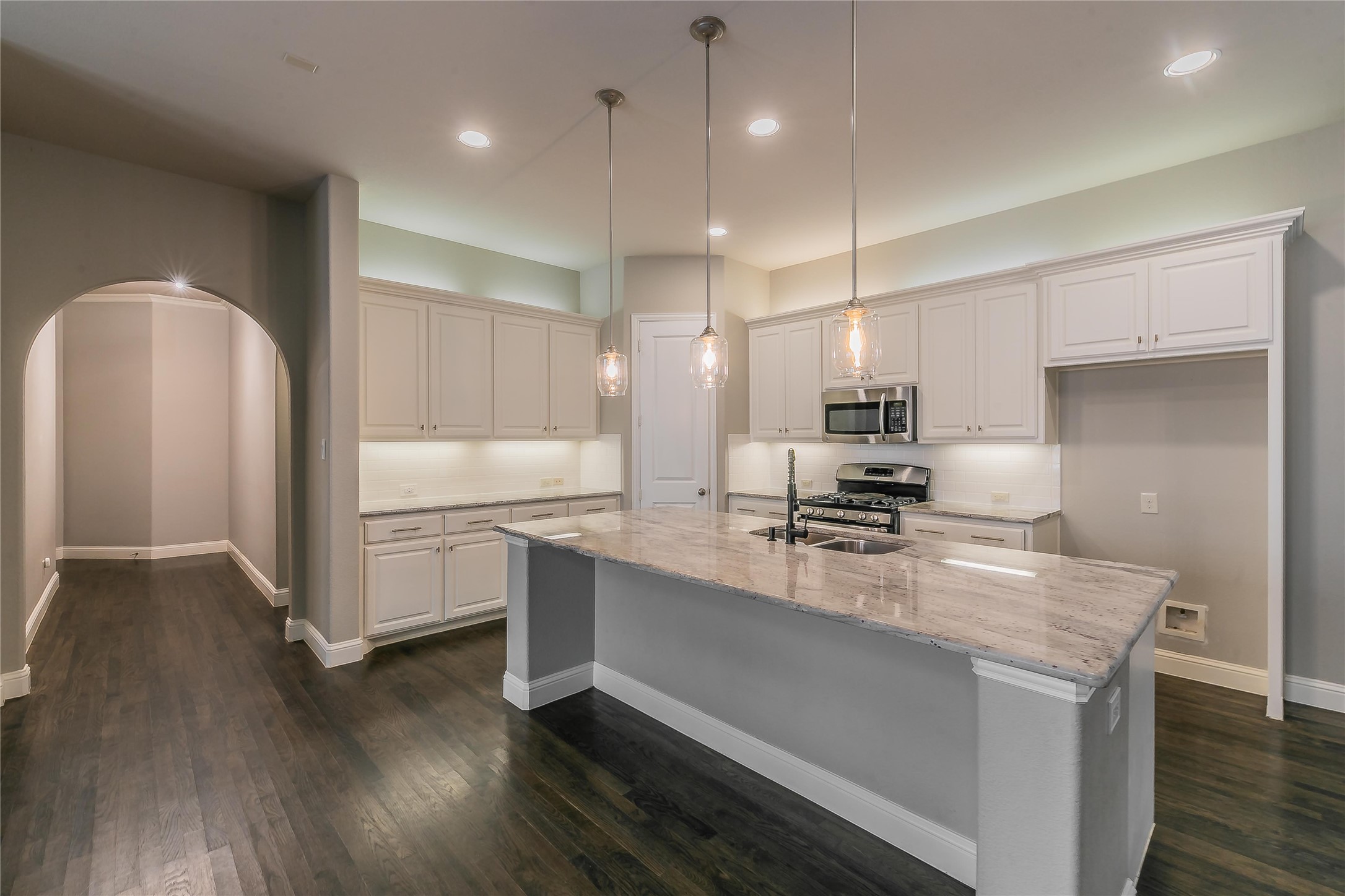 3903 Plum Vista Place