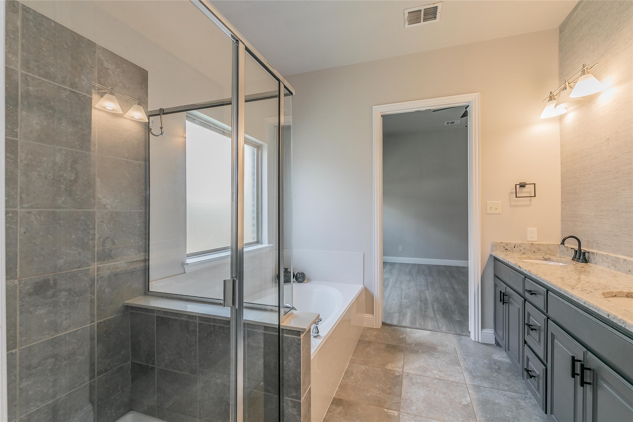 3903 Plum Vista Place