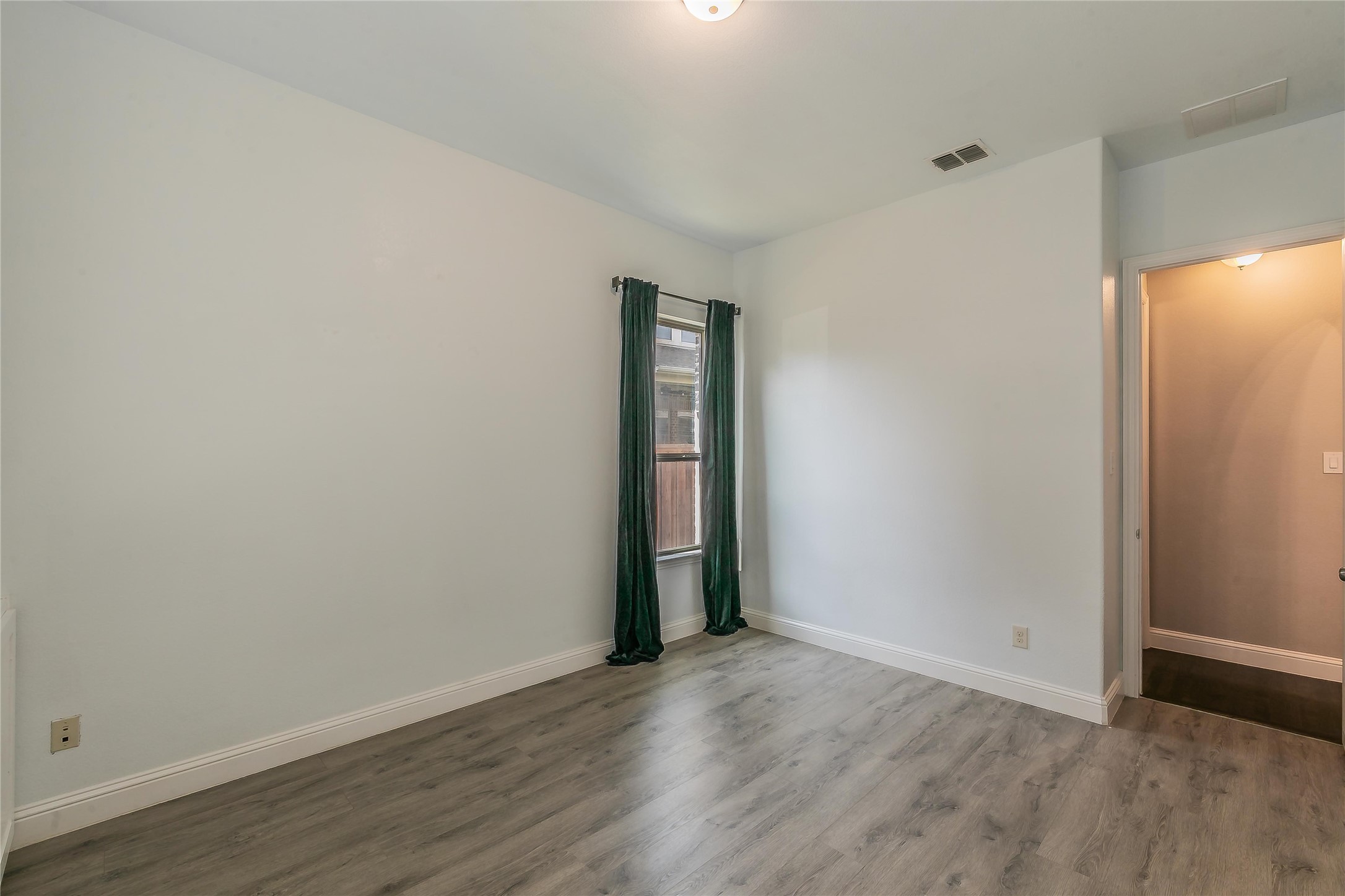 3903 Plum Vista Place