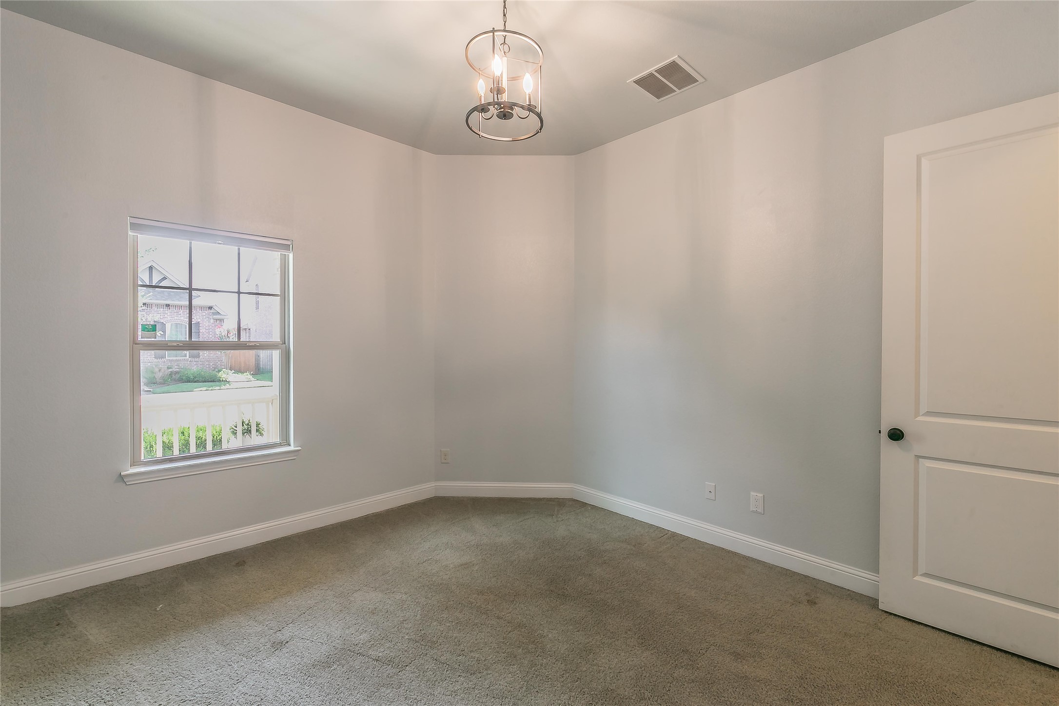 3903 Plum Vista Place