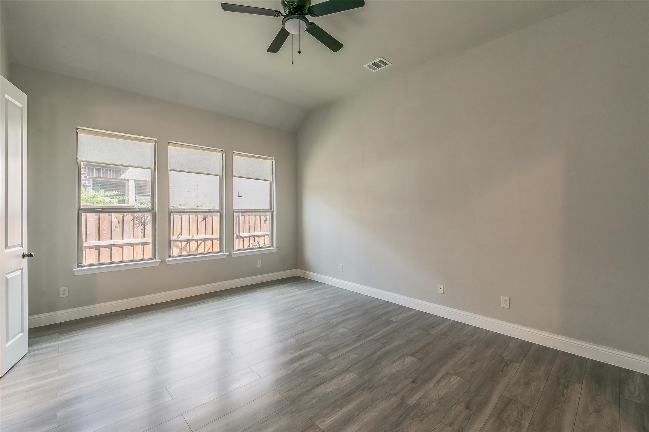 3903 Plum Vista Place