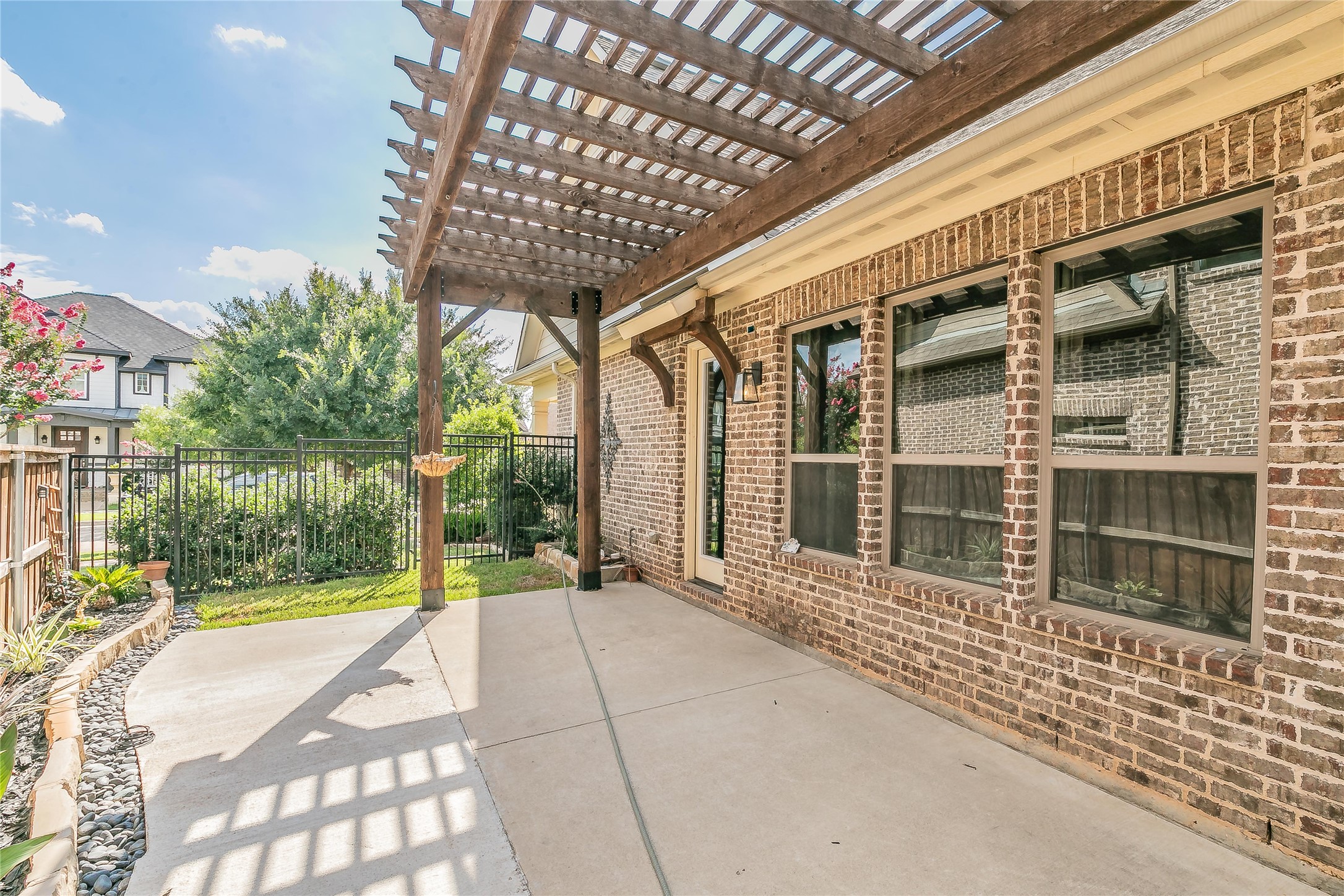 3903 Plum Vista Place