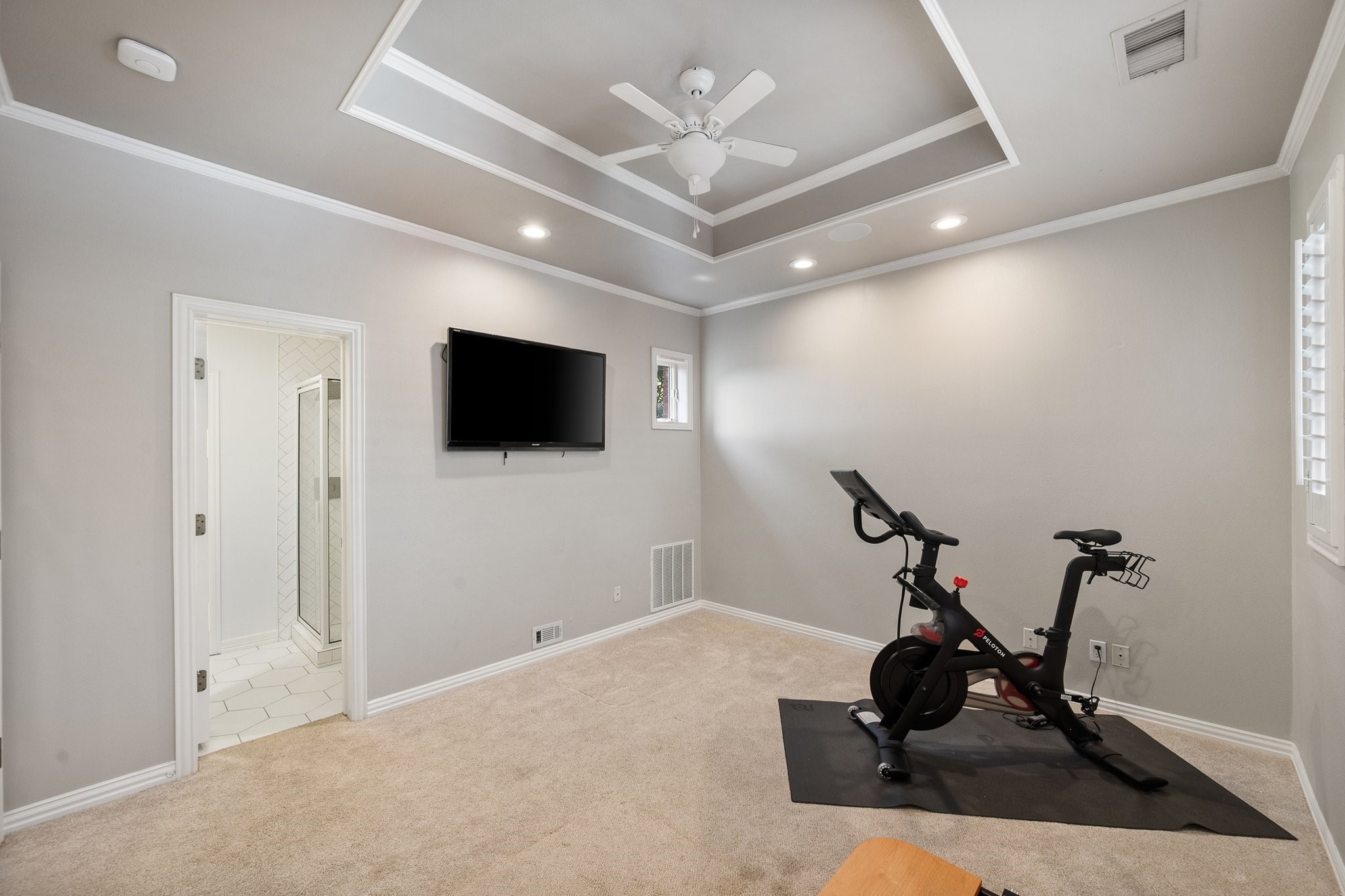 1405 Bentley Court