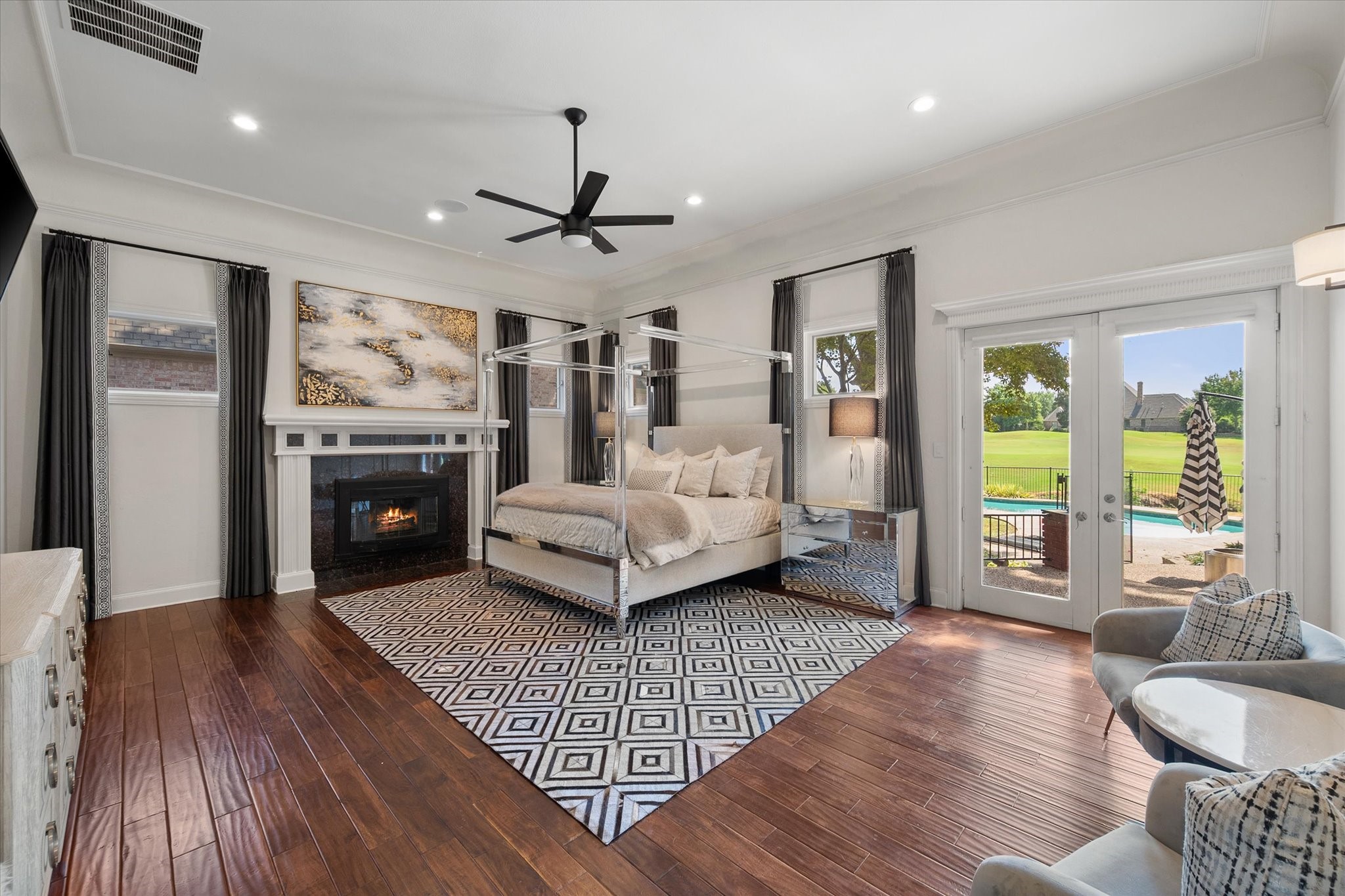 1405 Bentley Court