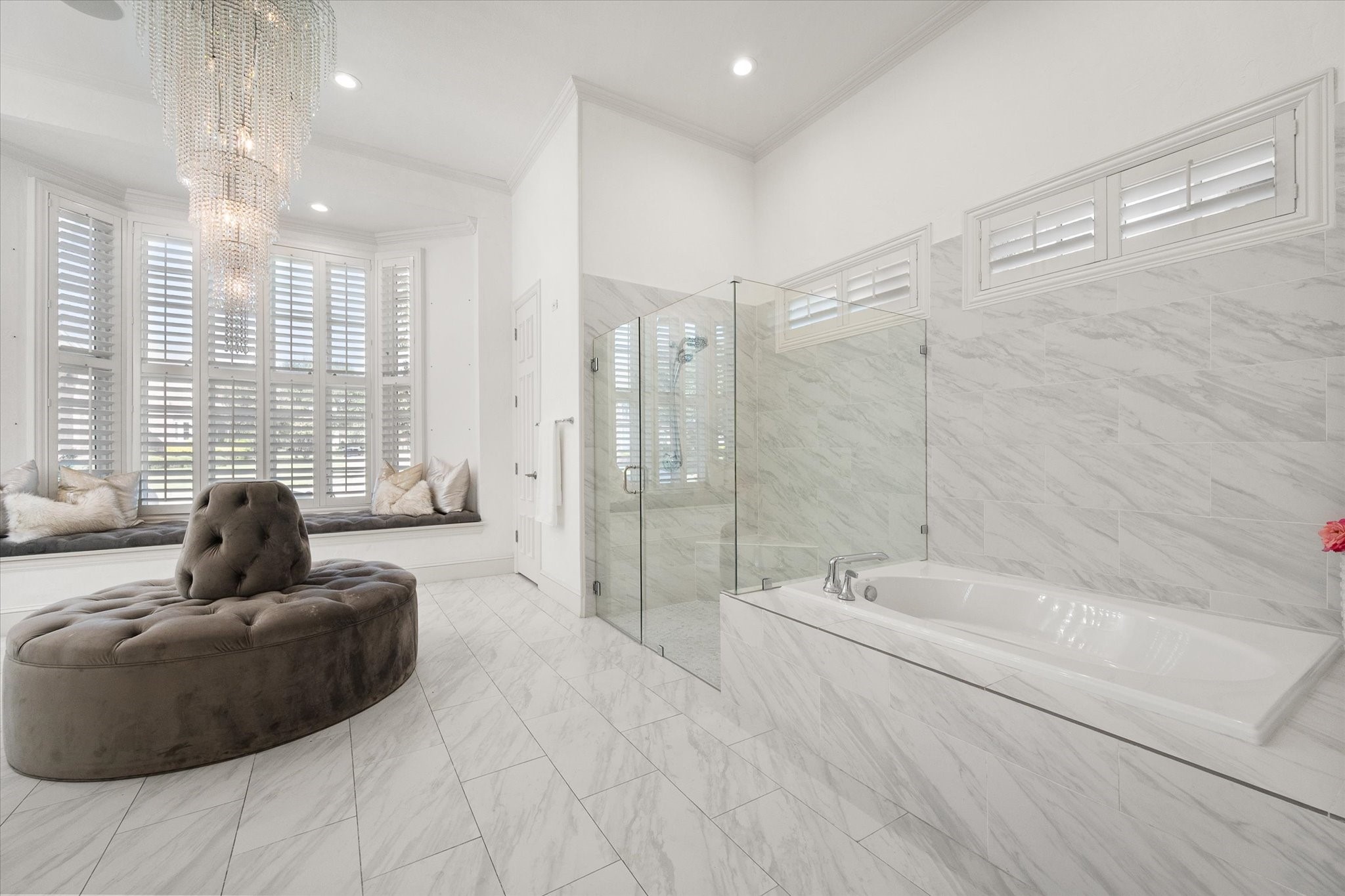 1405 Bentley Court