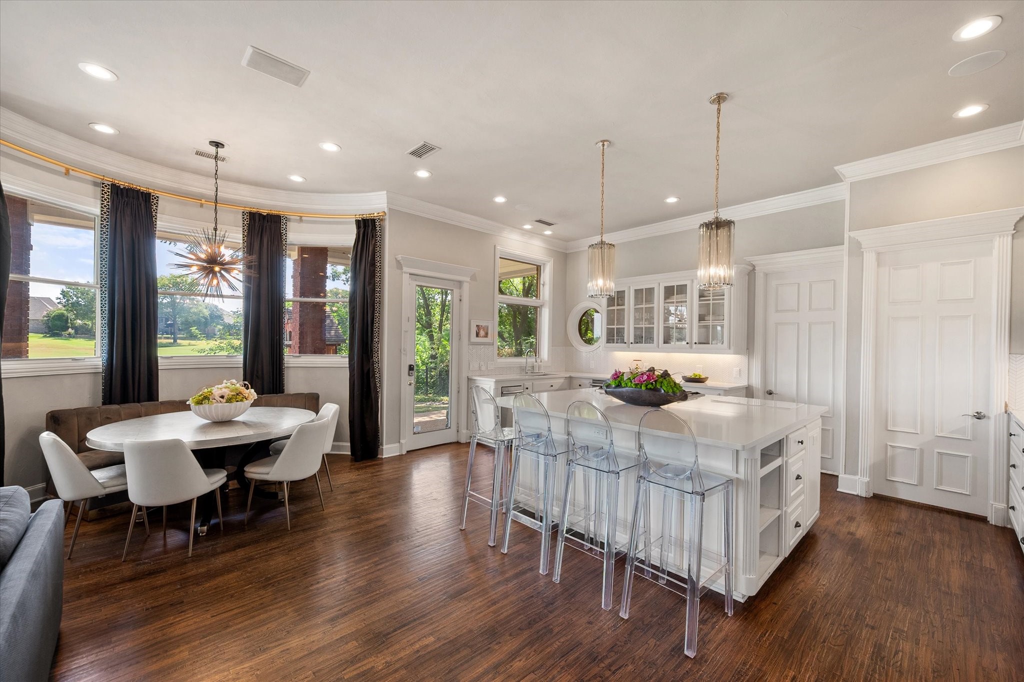 1405 Bentley Court