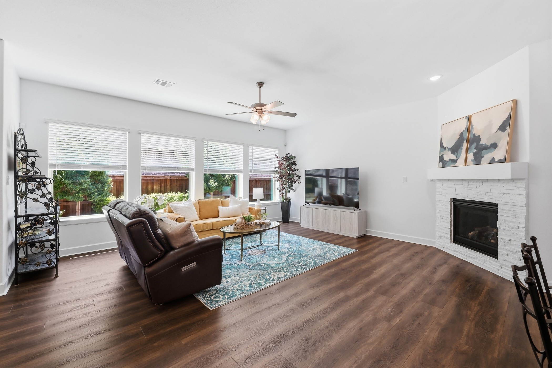 4772 Kings Garden Parkway