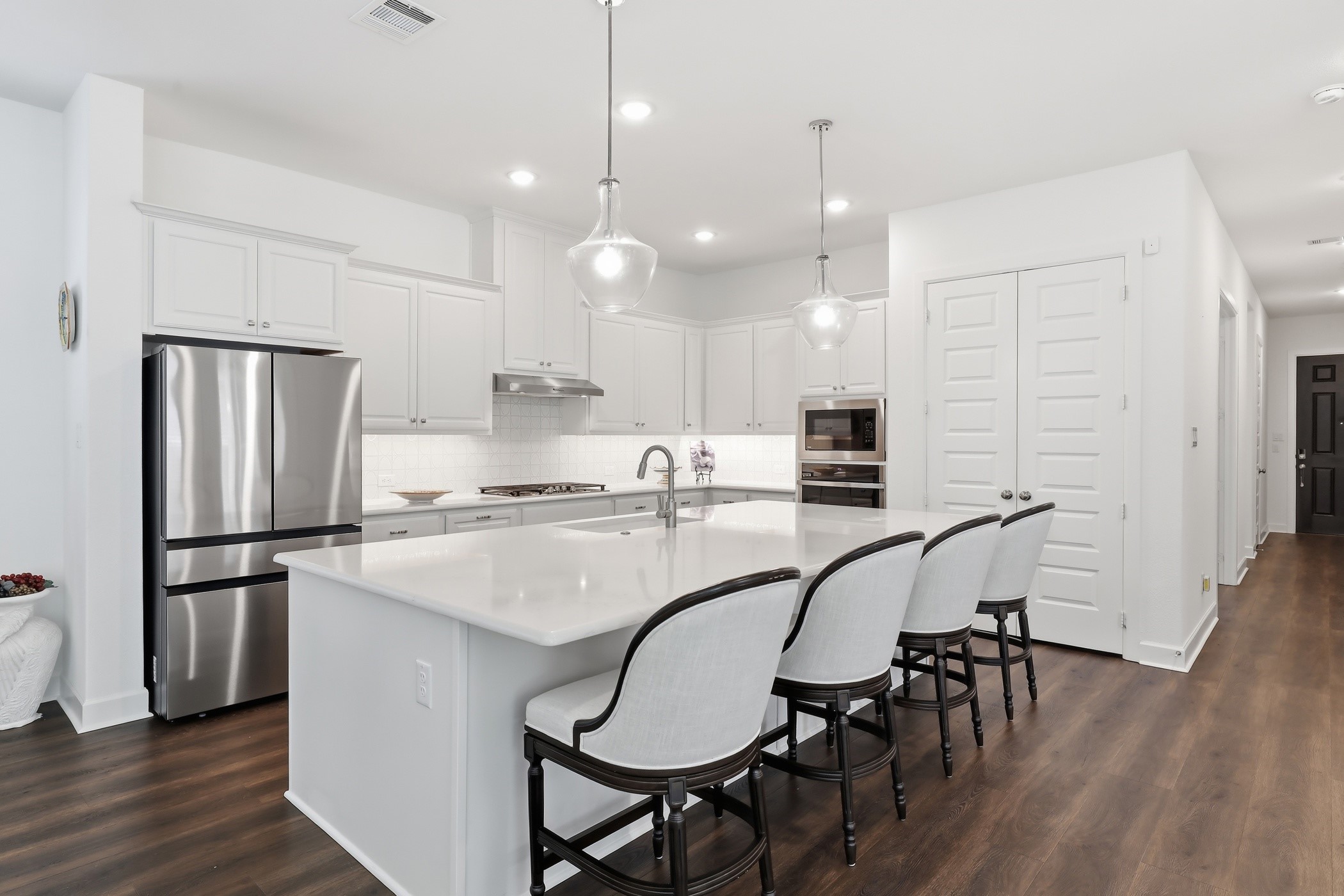 4772 Kings Garden Parkway