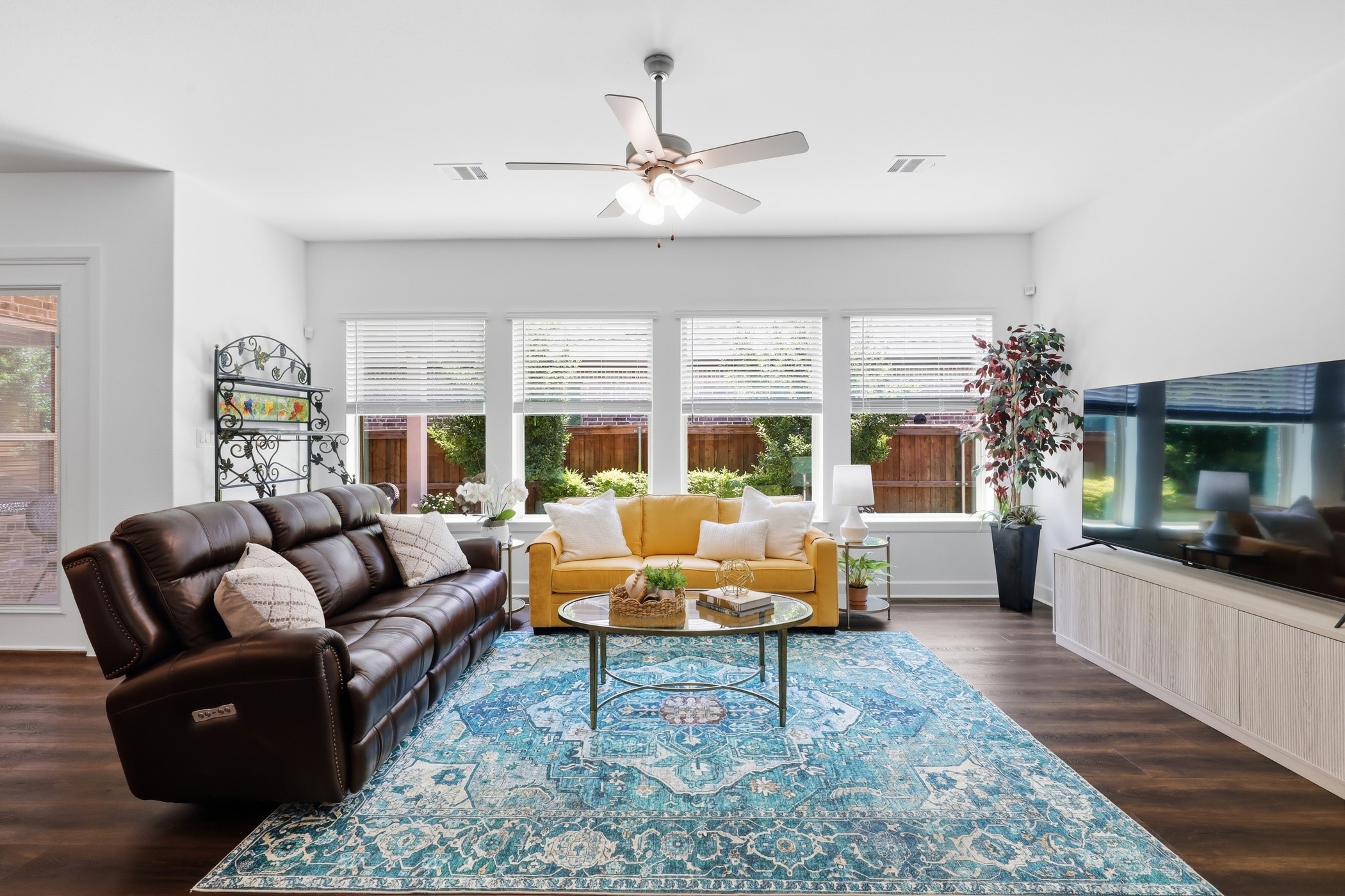 4772 Kings Garden Parkway
