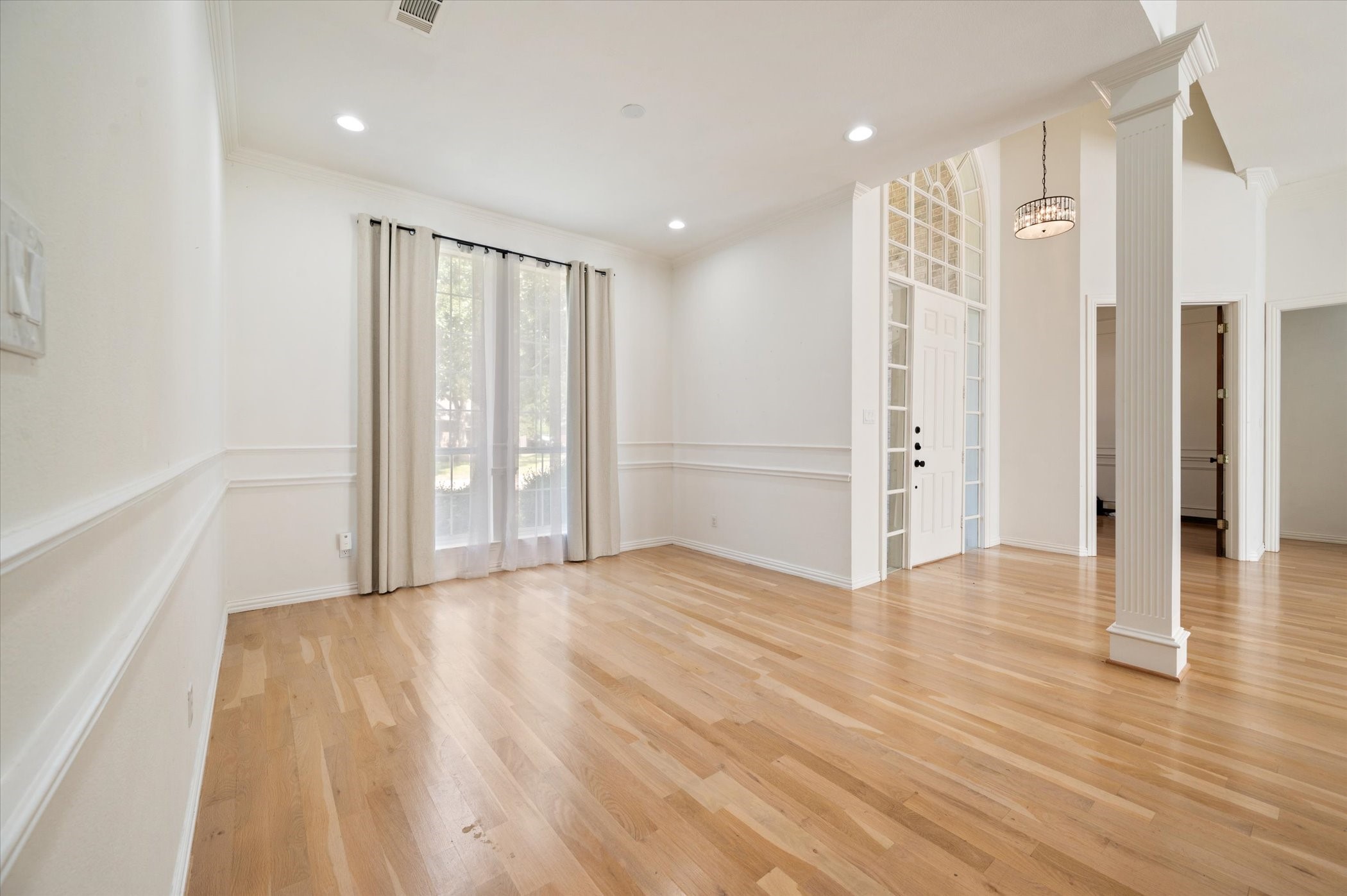 1004 Chimney Hill Trail