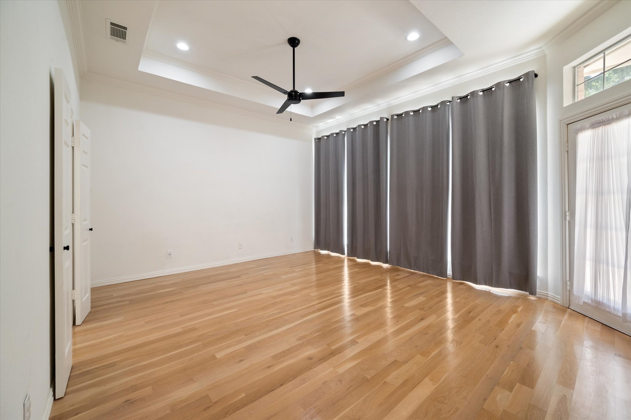 1004 Chimney Hill Trail