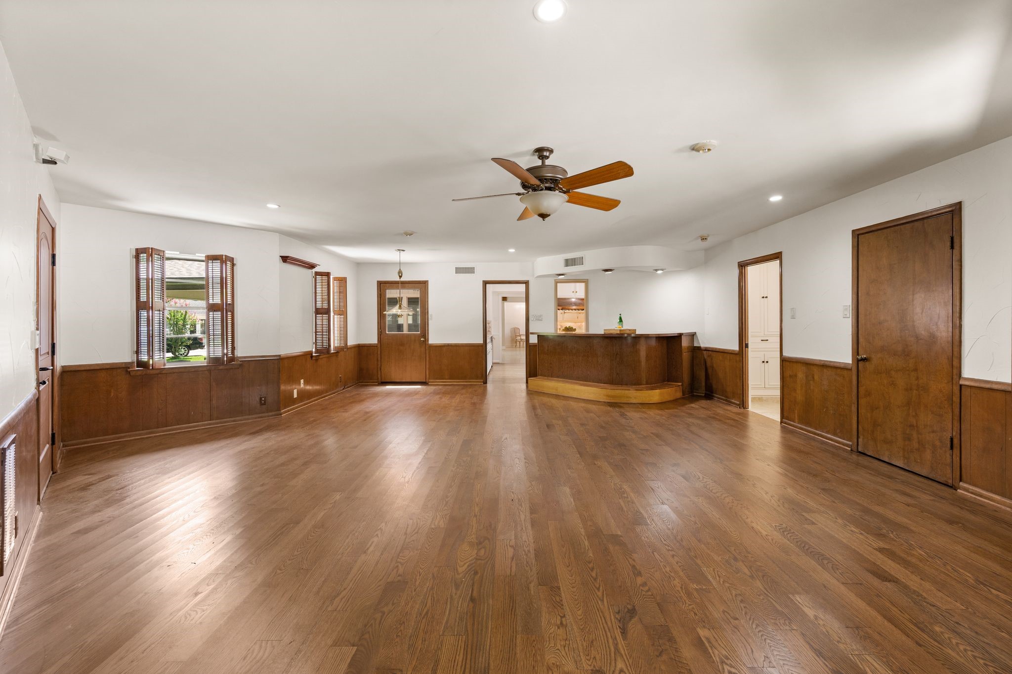 416 Brook Lane