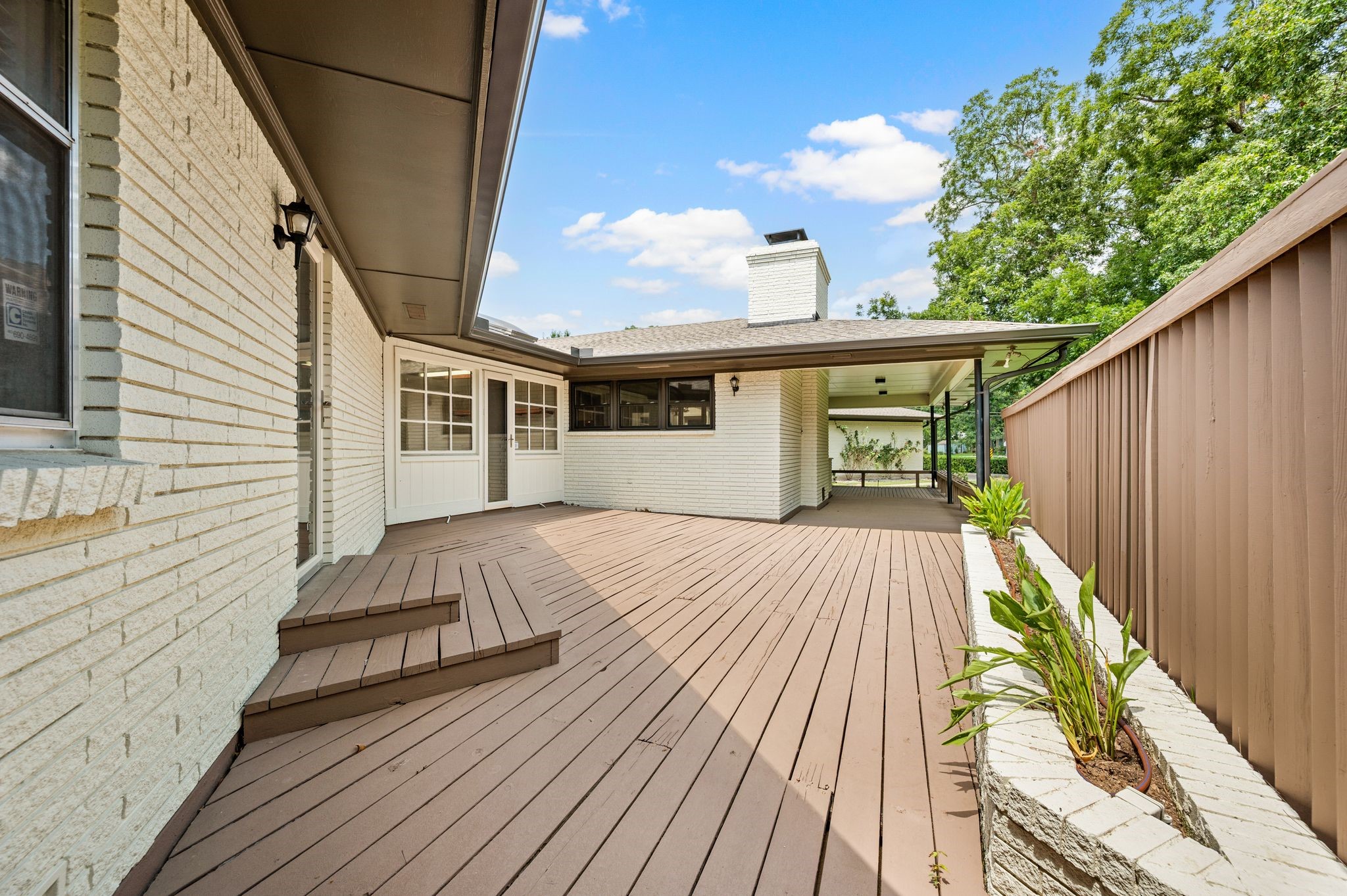 416 Brook Lane