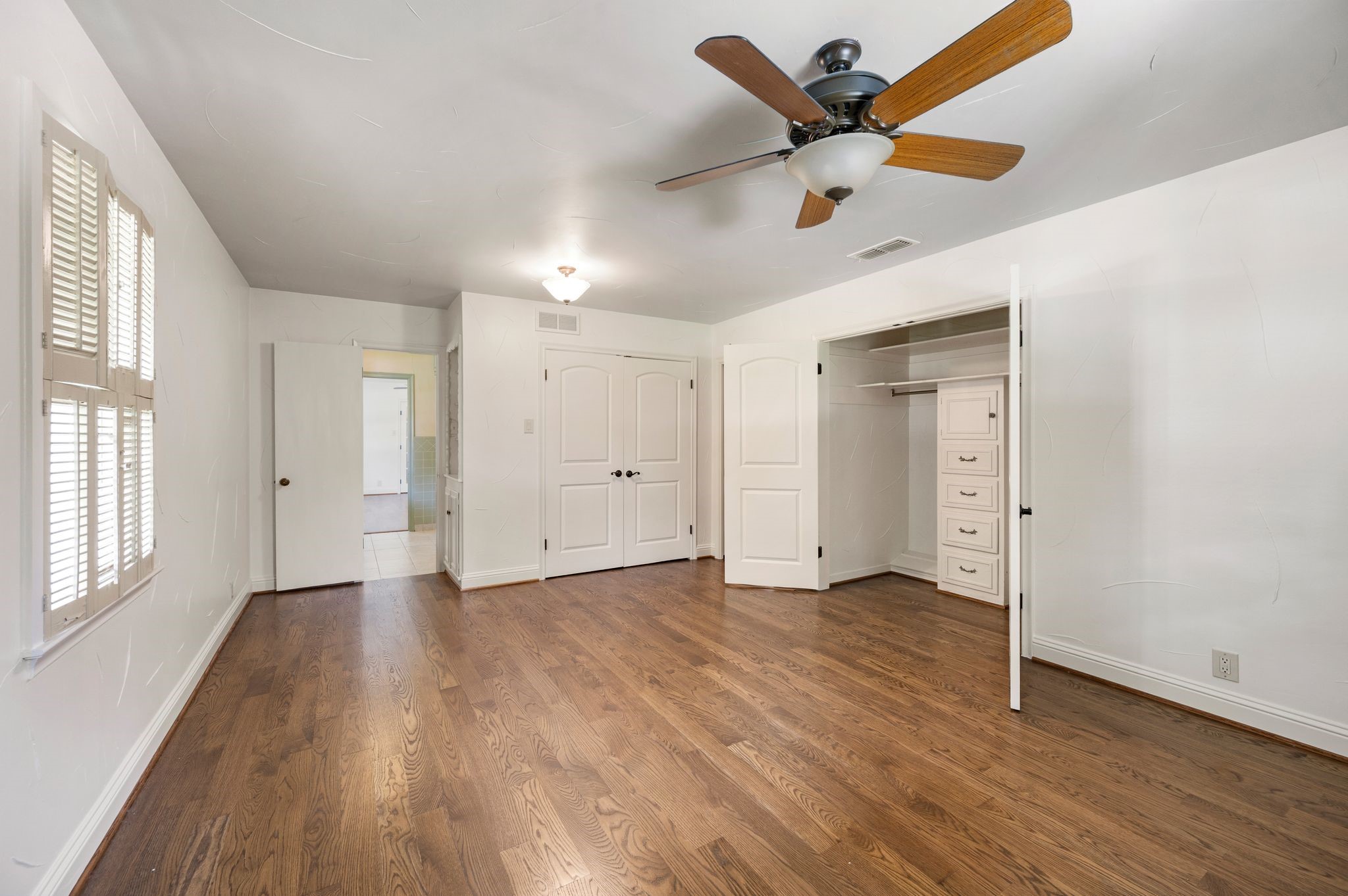 416 Brook Lane