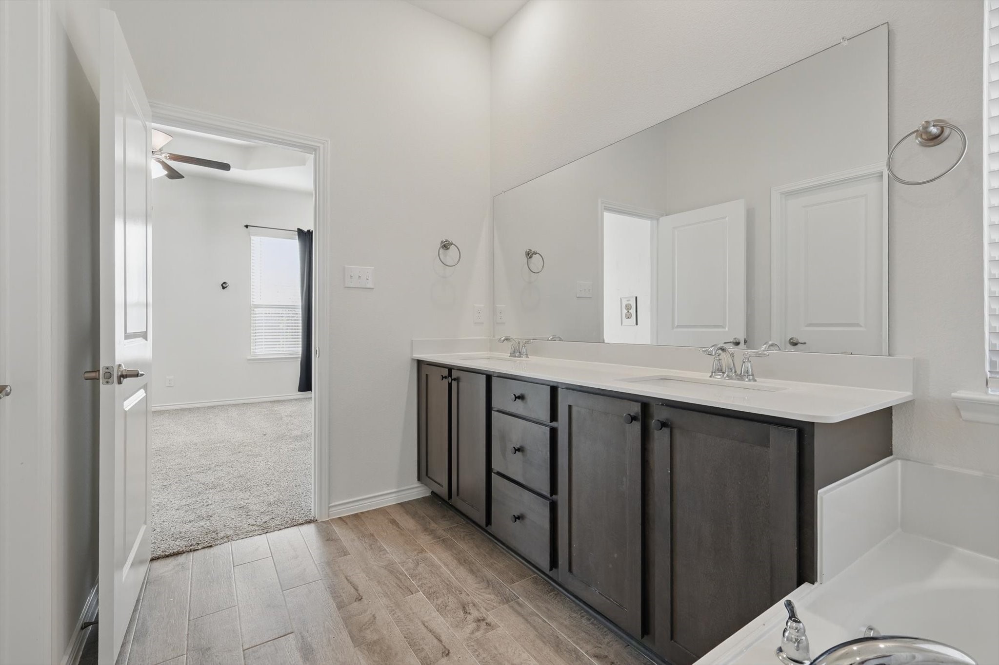 11112 Summer Rain Boulevard