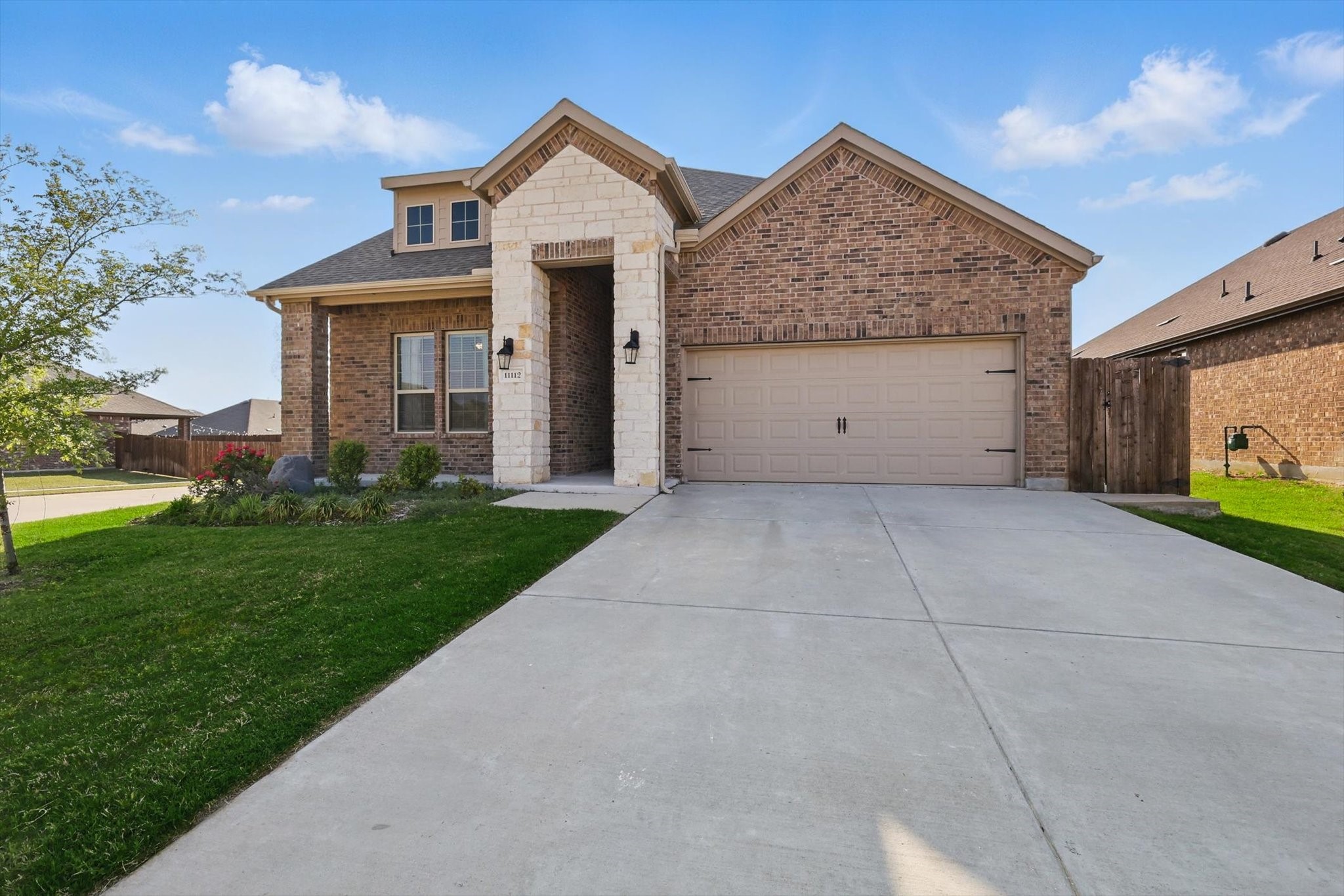 11112 Summer Rain Boulevard