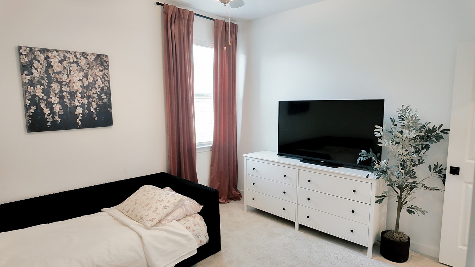 319 Sedalia Trail