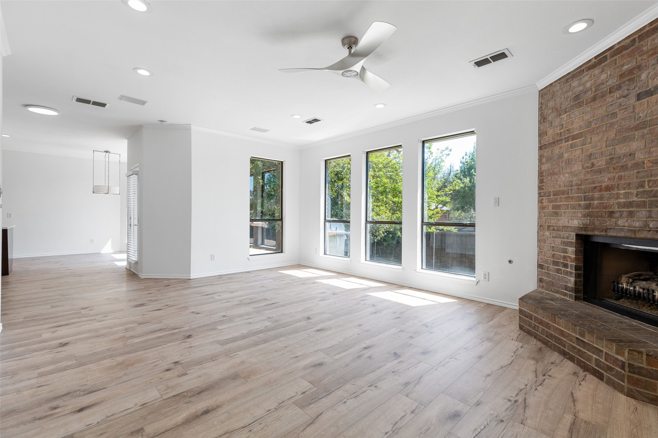 2601 Kimberly Drive