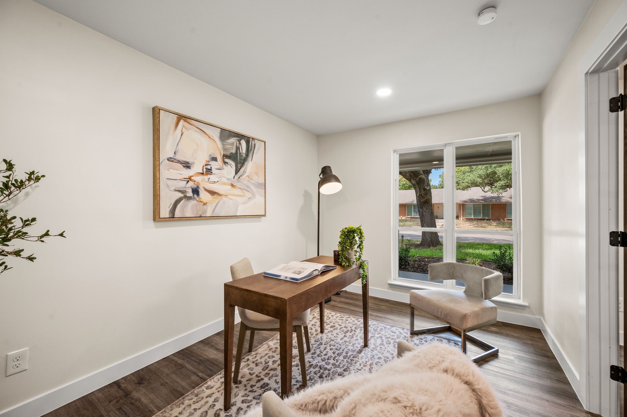 3208 Timberview Road