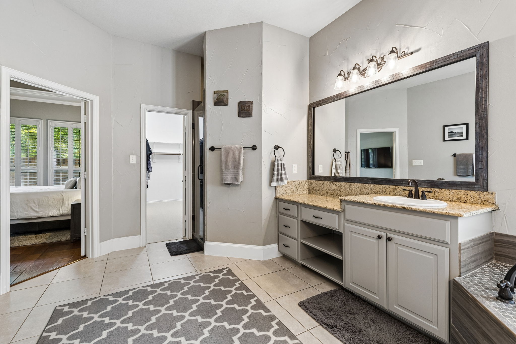 1411 Ashmore Court