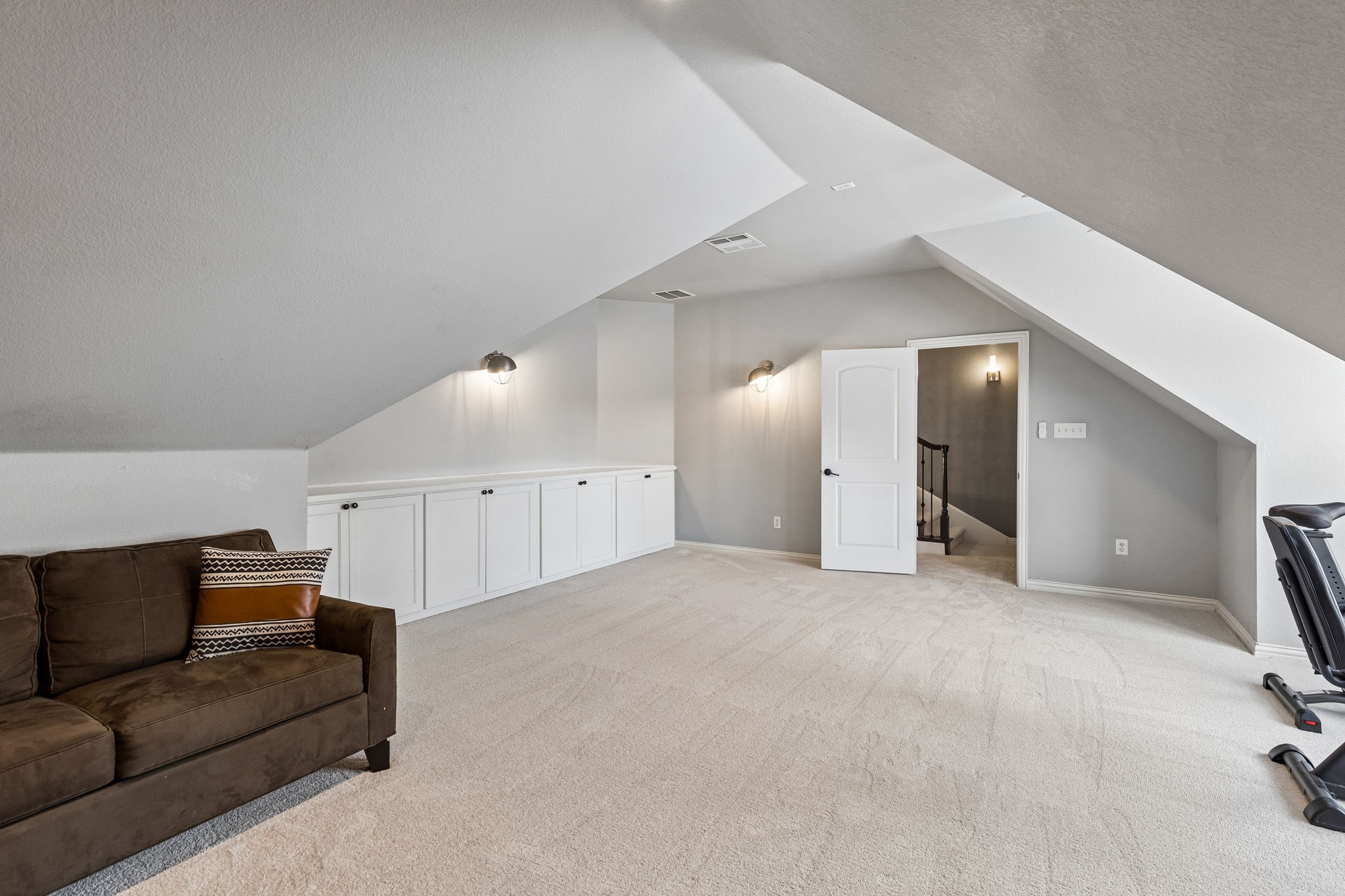 1411 Ashmore Court