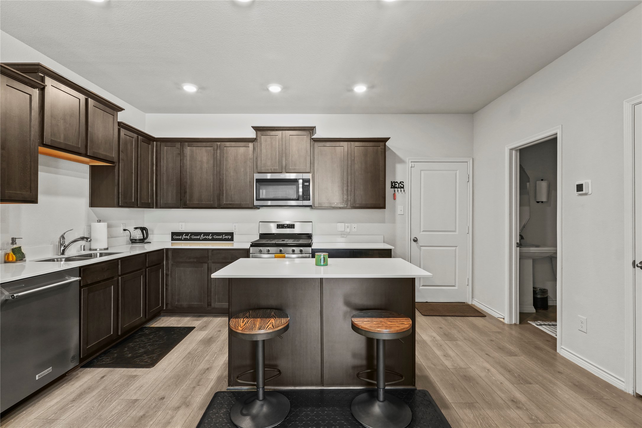 2017 Amarillo Place
