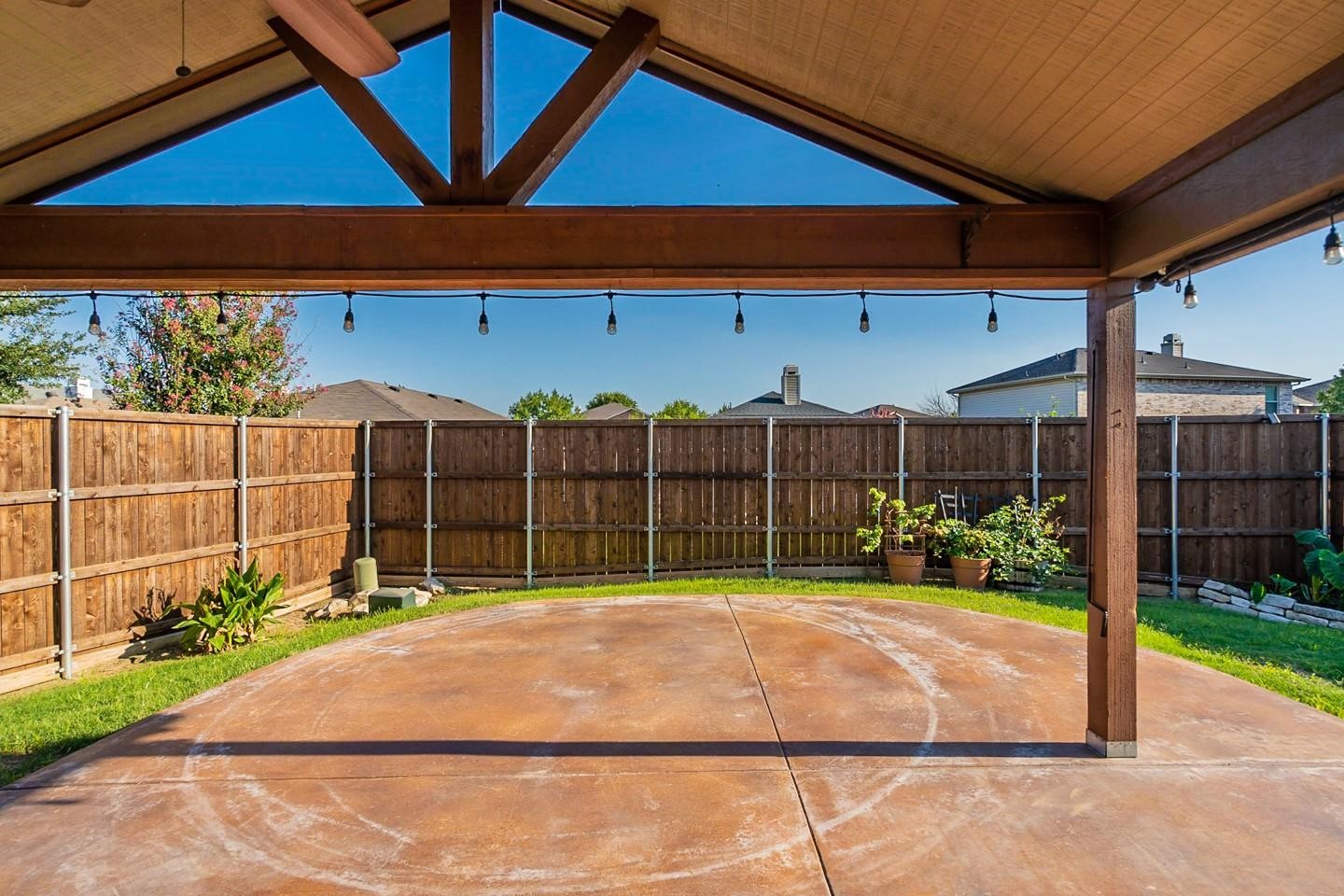 5432 Camarillo Drive
