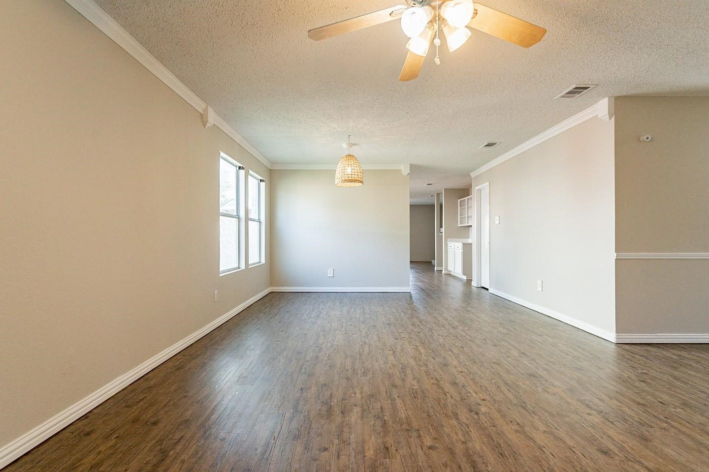 5432 Camarillo Drive