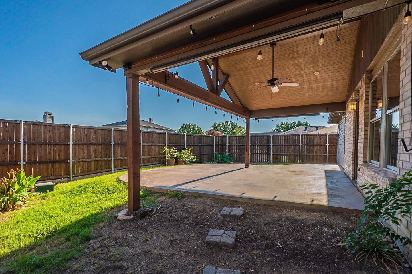 5432 Camarillo Drive