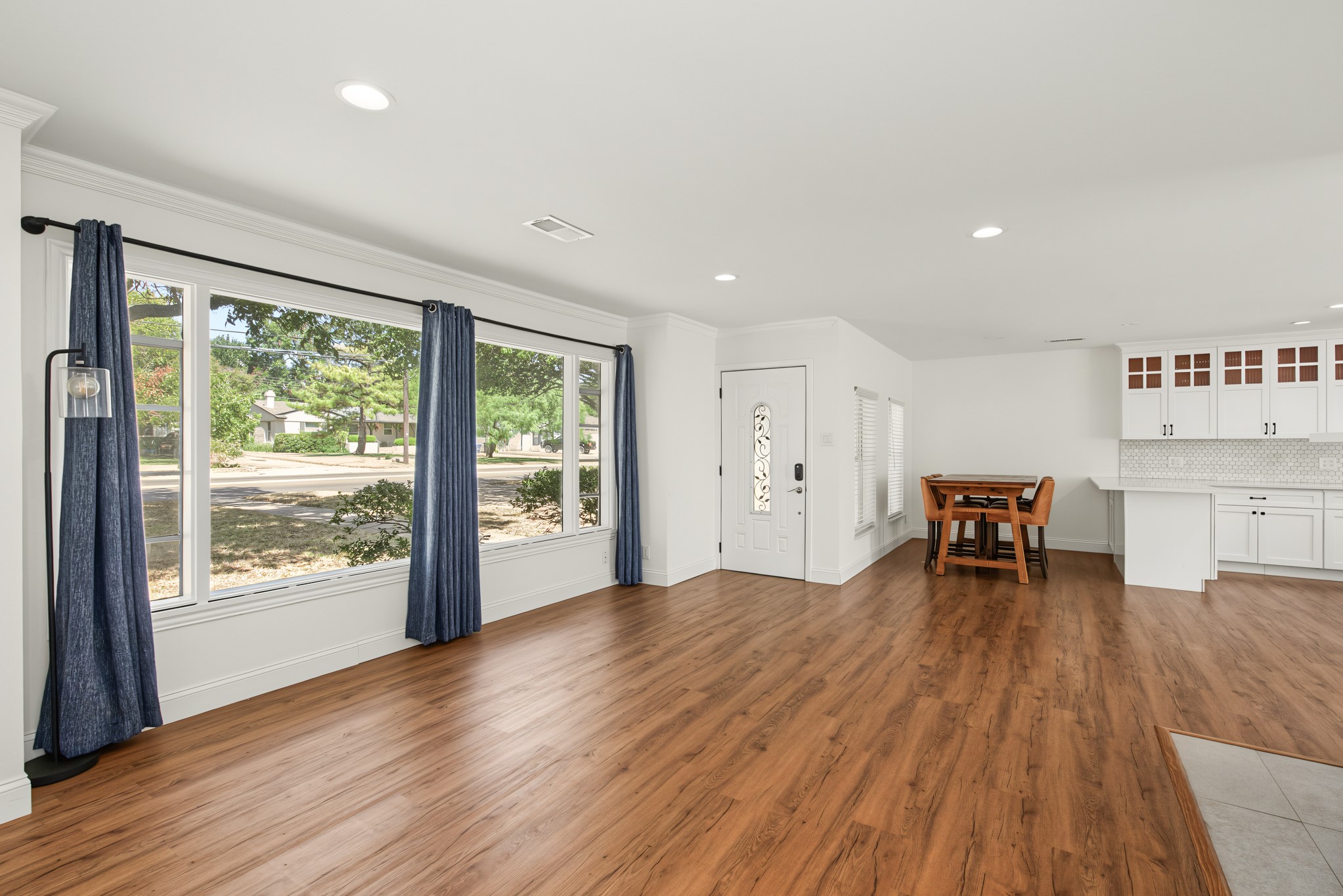 3909 Trail Lake Drive