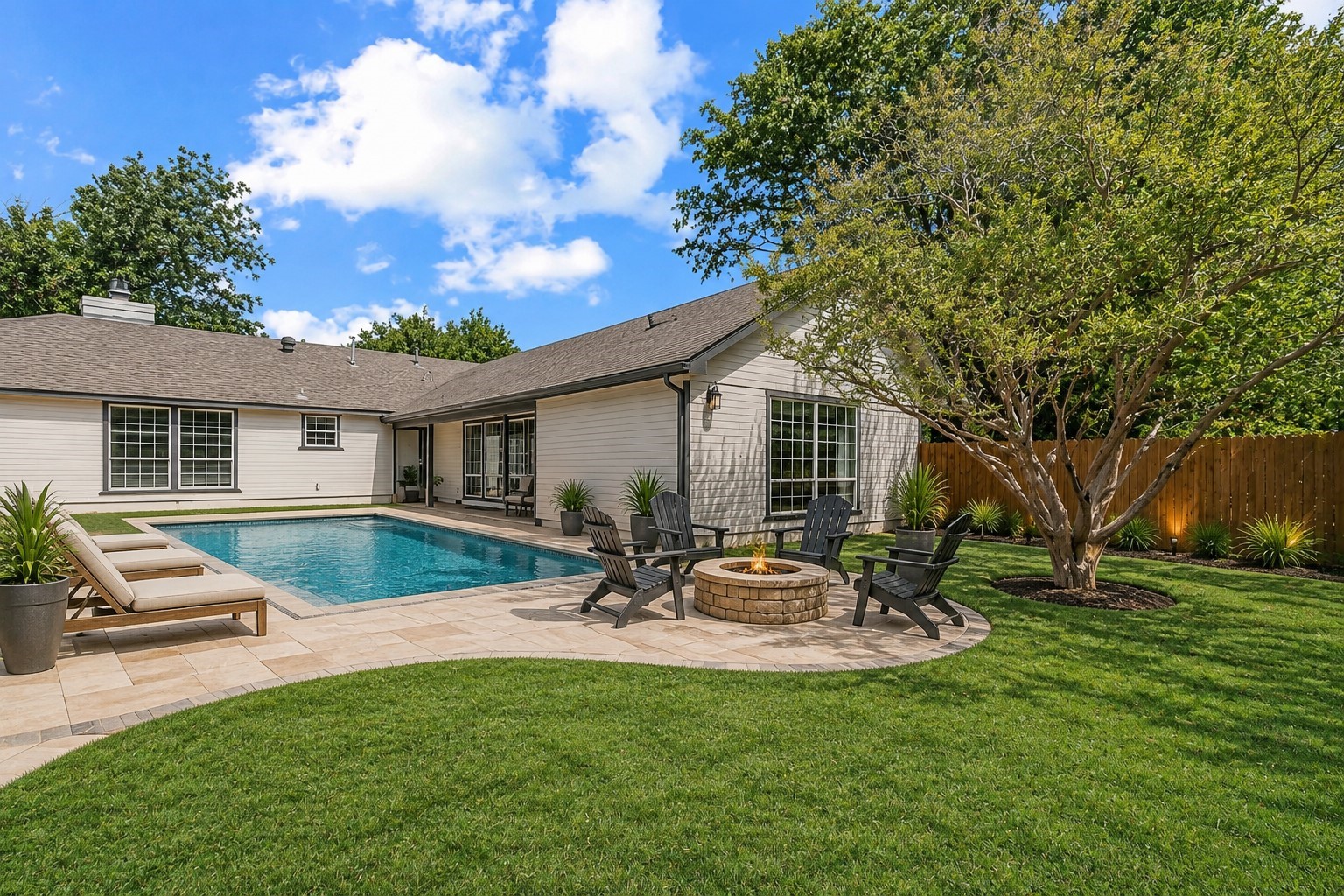 3909 Trail Lake Drive