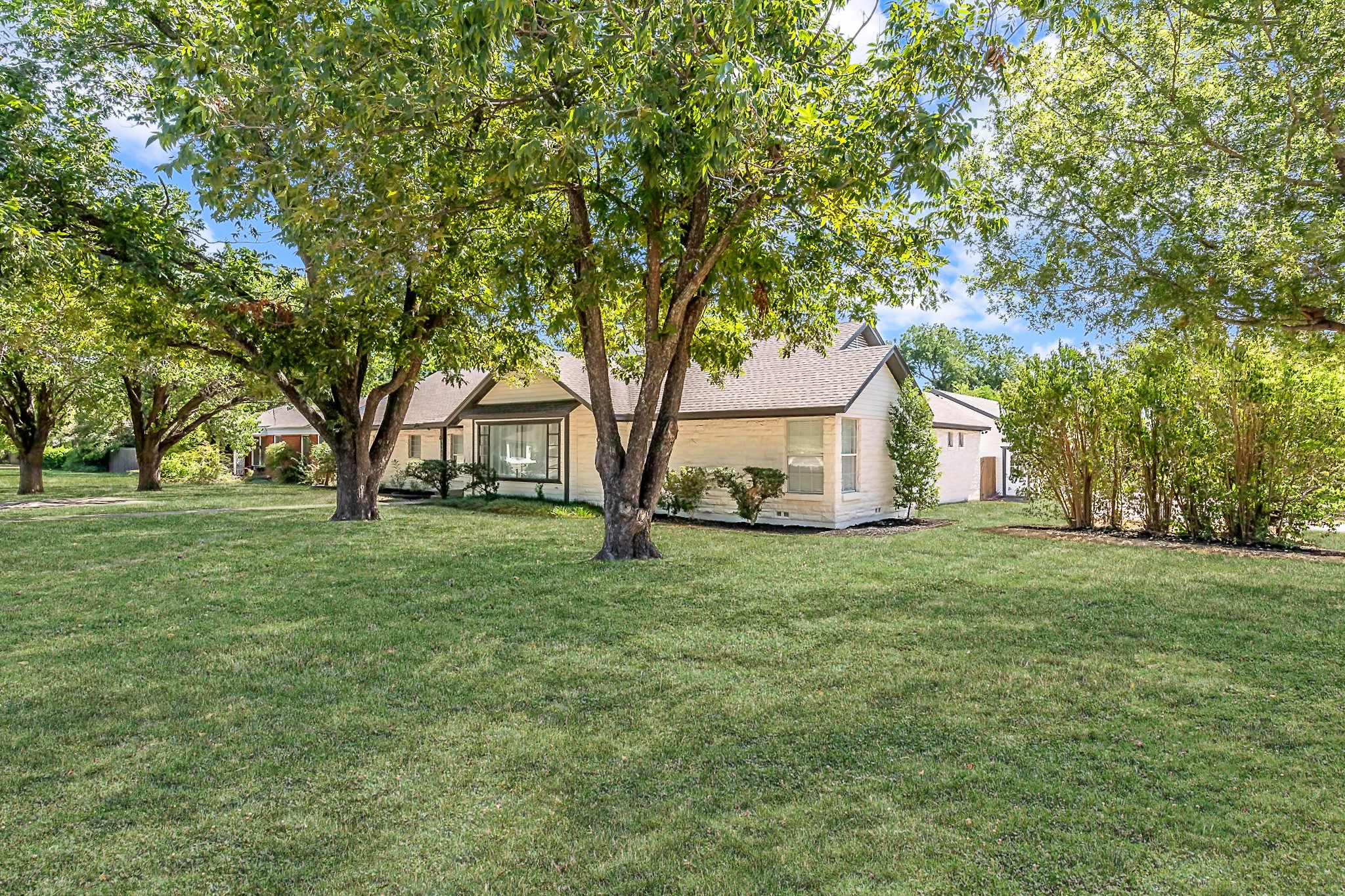 3909 Trail Lake Drive