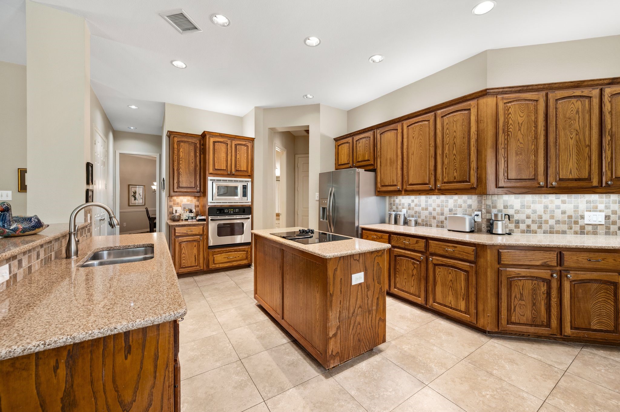 2020 Cedar Ridge Drive